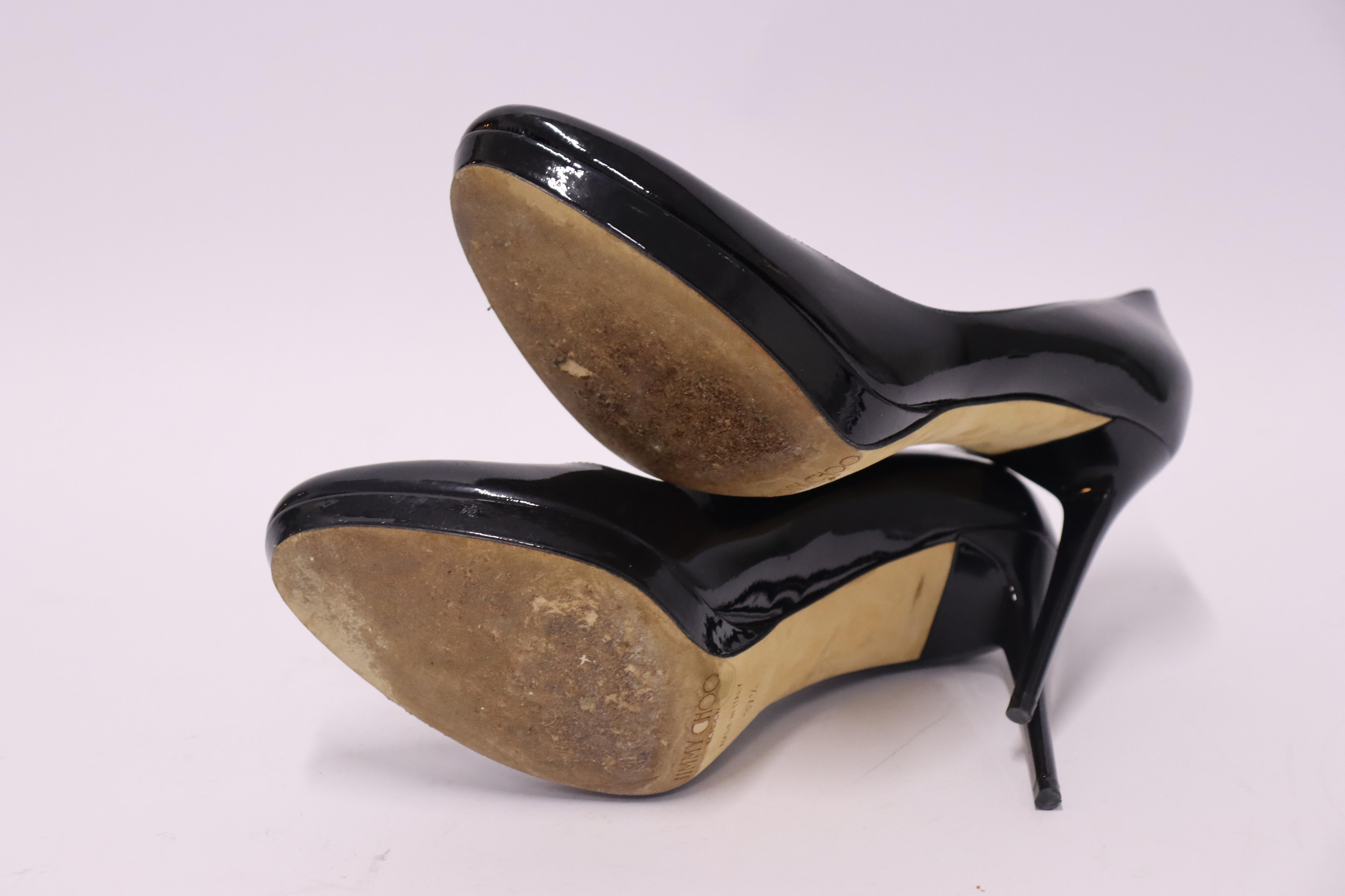 Jimmy Choo EU 37.5 Black Patent Leather Platform Pumps with Heel For Sale 4