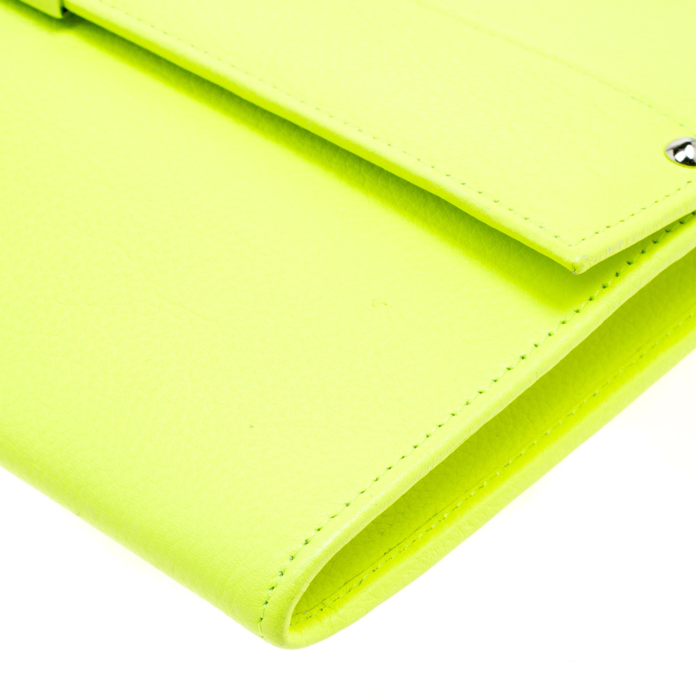 Women's Jimmy Choo Fluorescent Green Leather Reese Wallet Clutch