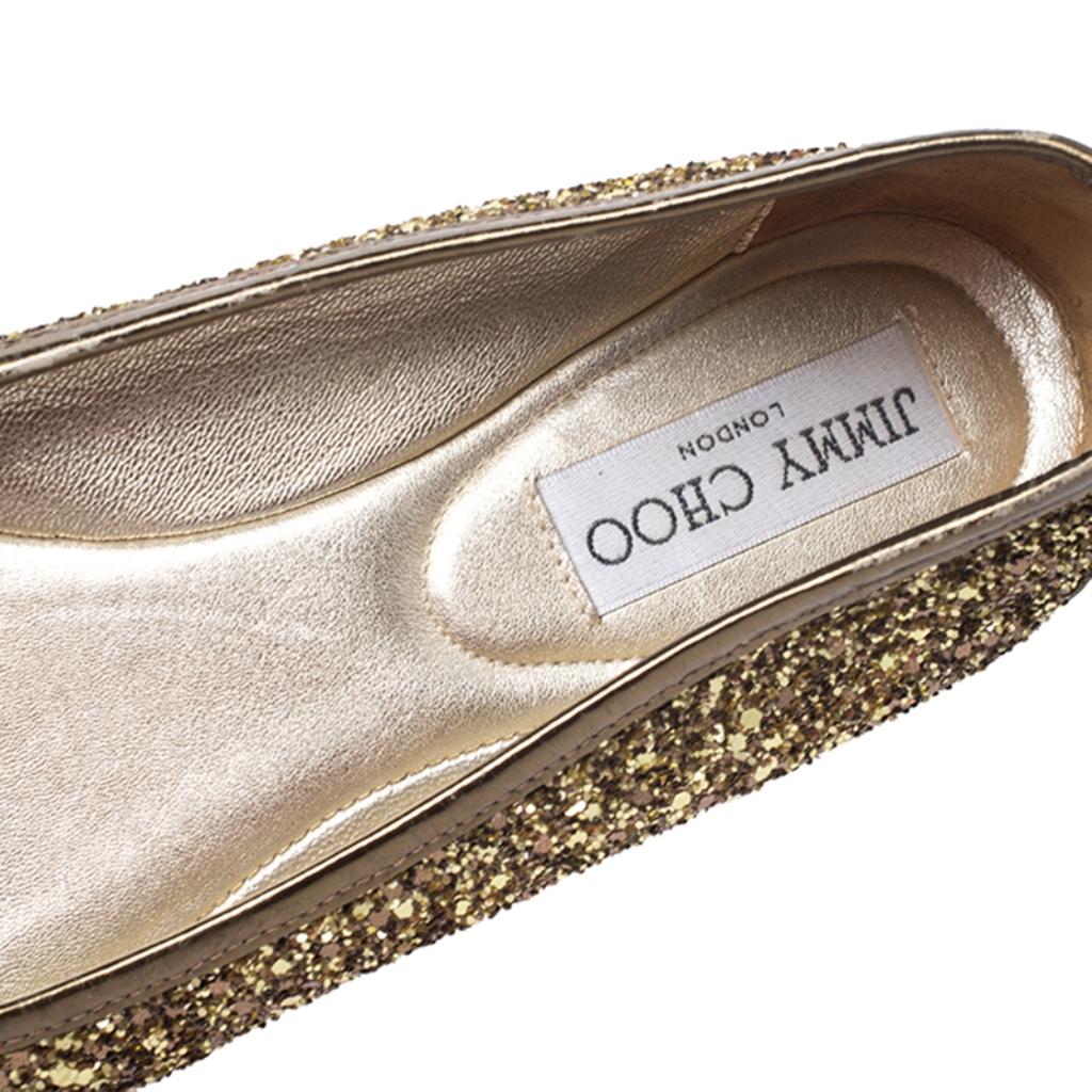 Jimmy Choo Gold Coarse Glitter Fabric Walsh Bow Ballet Flats Size 37.5 In Fair Condition In Dubai, Al Qouz 2