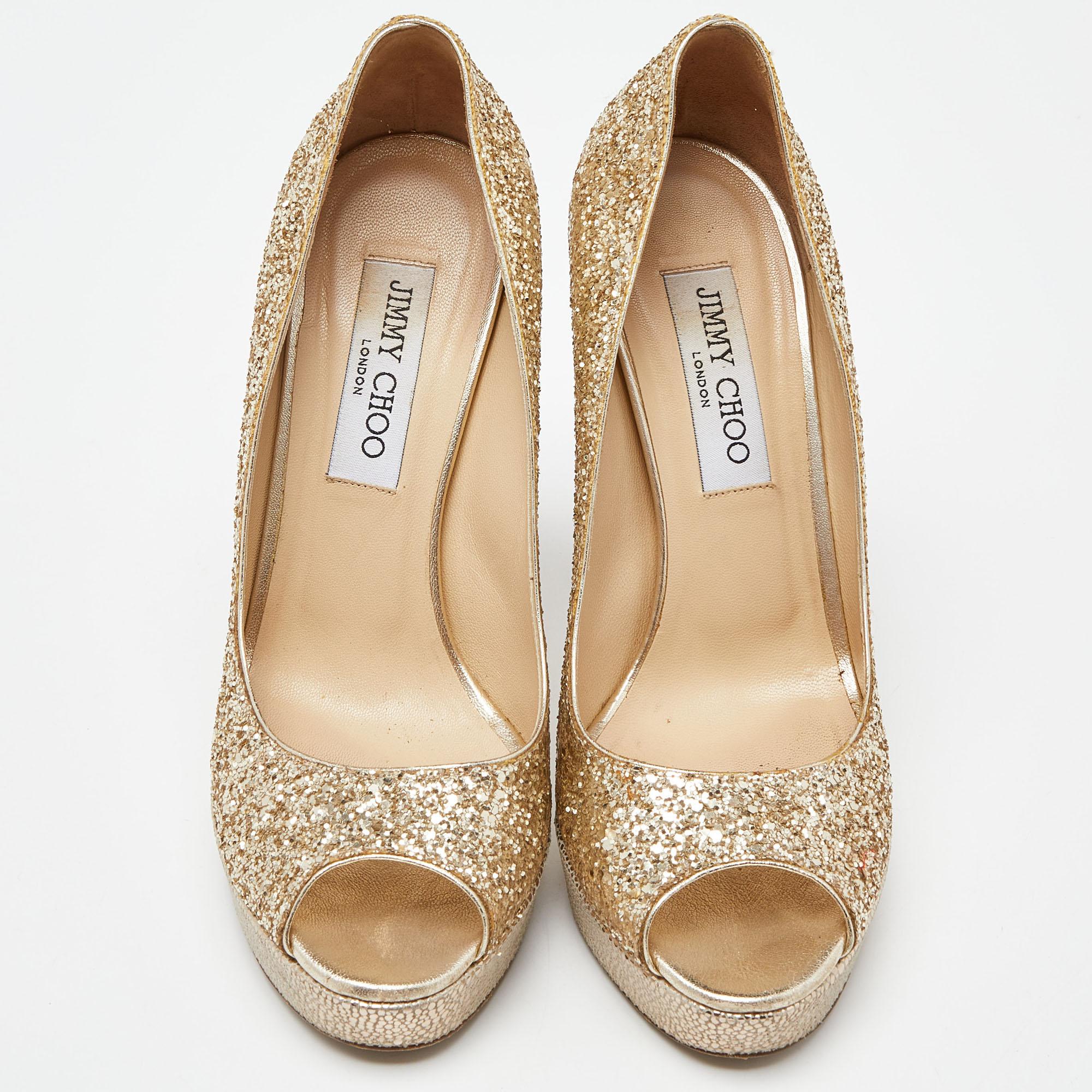 Jimmy Choo Gold Glitter Dahlia Platform Peep Toe Pumps Size 38 In Good Condition In Dubai, Al Qouz 2