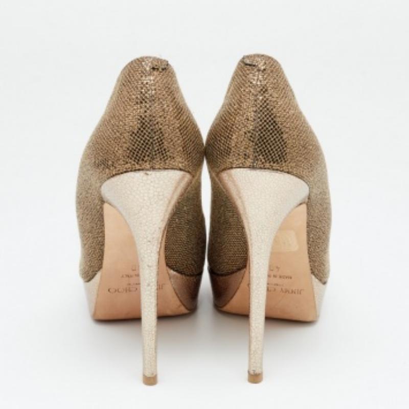 Jimmy Choo Gold Glitter Fabric And Embossed Leather Eros Platform Pumps Size 40 In Fair Condition For Sale In Dubai, Al Qouz 2