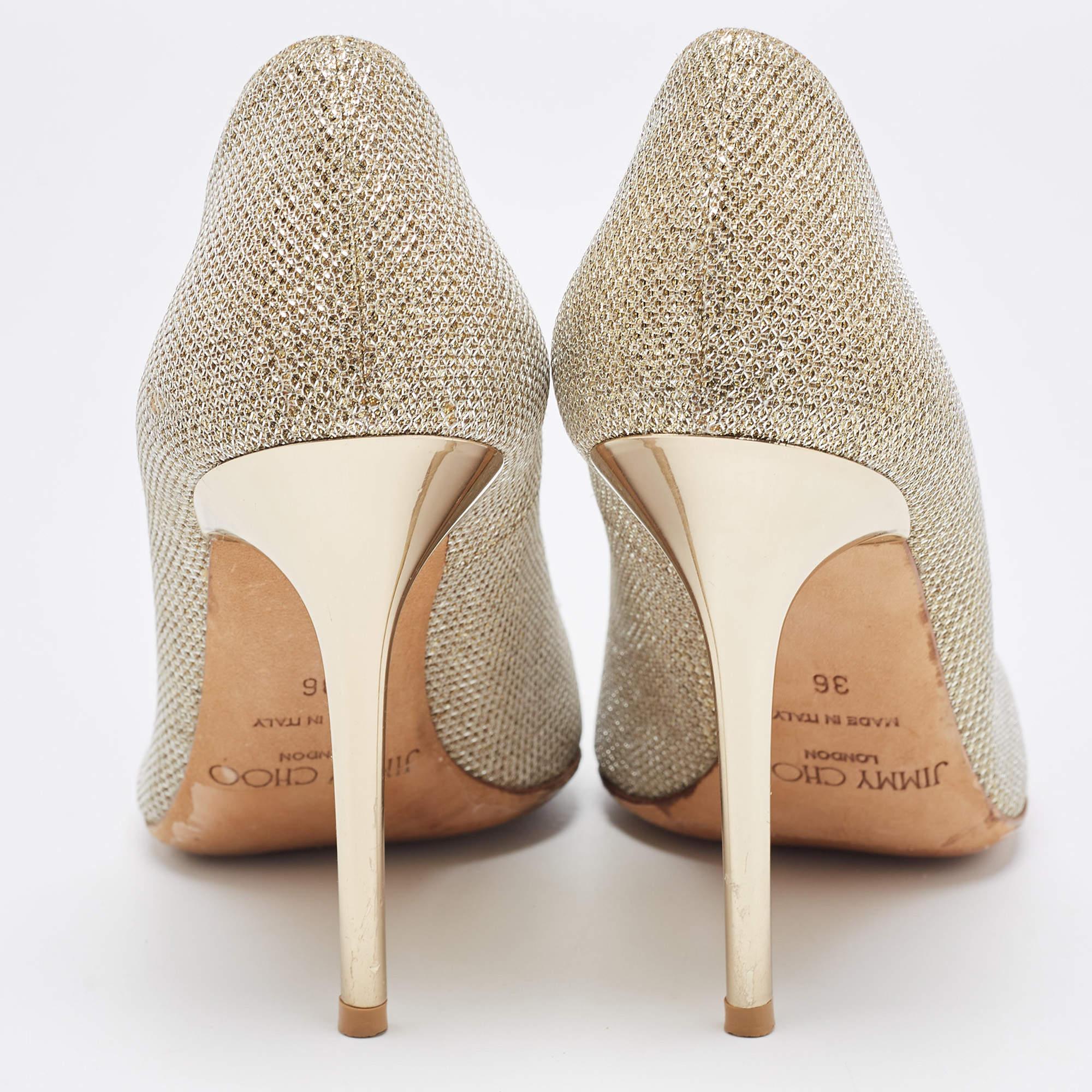 Jimmy Choo Gold Glitter Romy Pointed Toe Pumps Size 36 In Good Condition For Sale In Dubai, Al Qouz 2