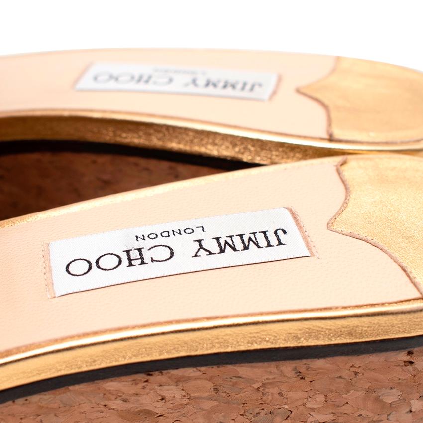 Jimmy Choo Gold Leder Deedee 80 Kork Keilabsatz Sandalen im Angebot 2