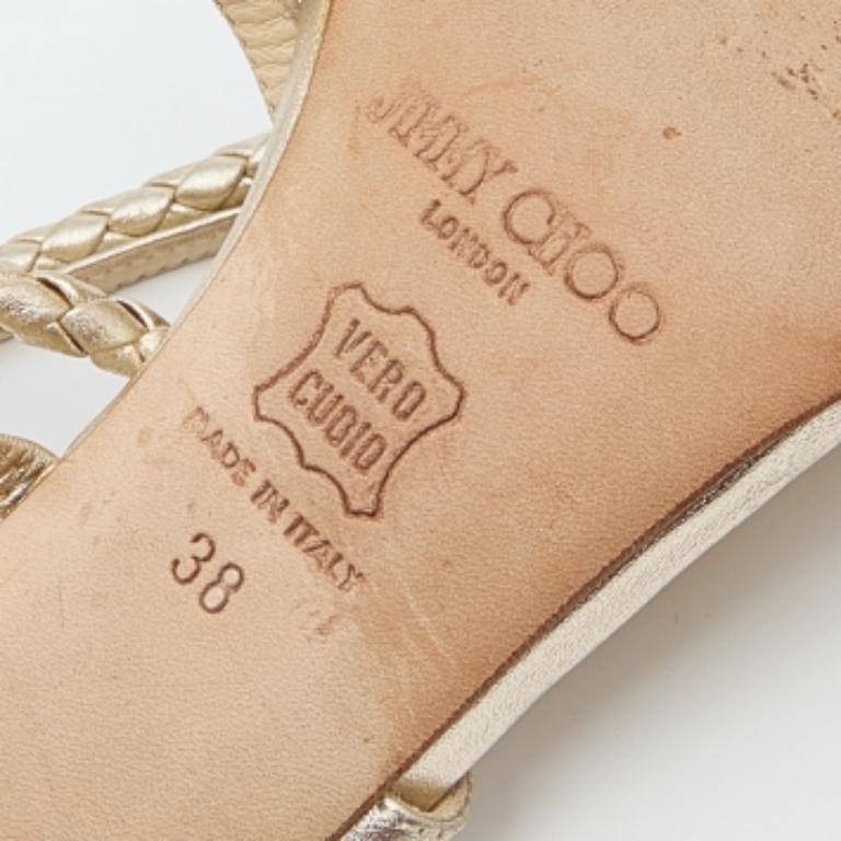 Jimmy Choo Sandalias con correa en el tobillo de piel dorada con relieve de serpiente talla 38 en venta 2