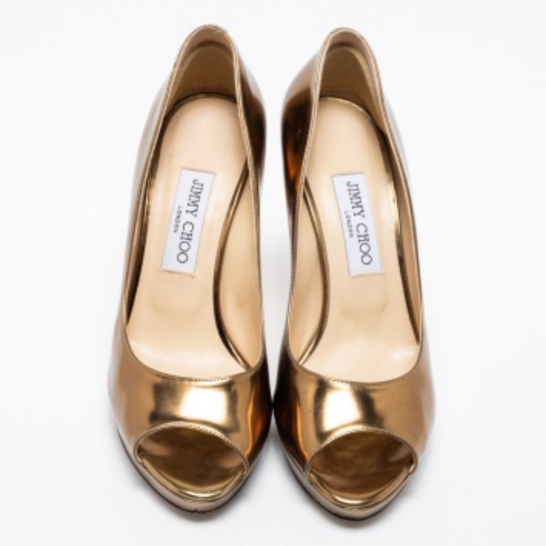 Jimmy Choo Gold Leather Luna Peep Toe Pumps Size 39 For Sale 2