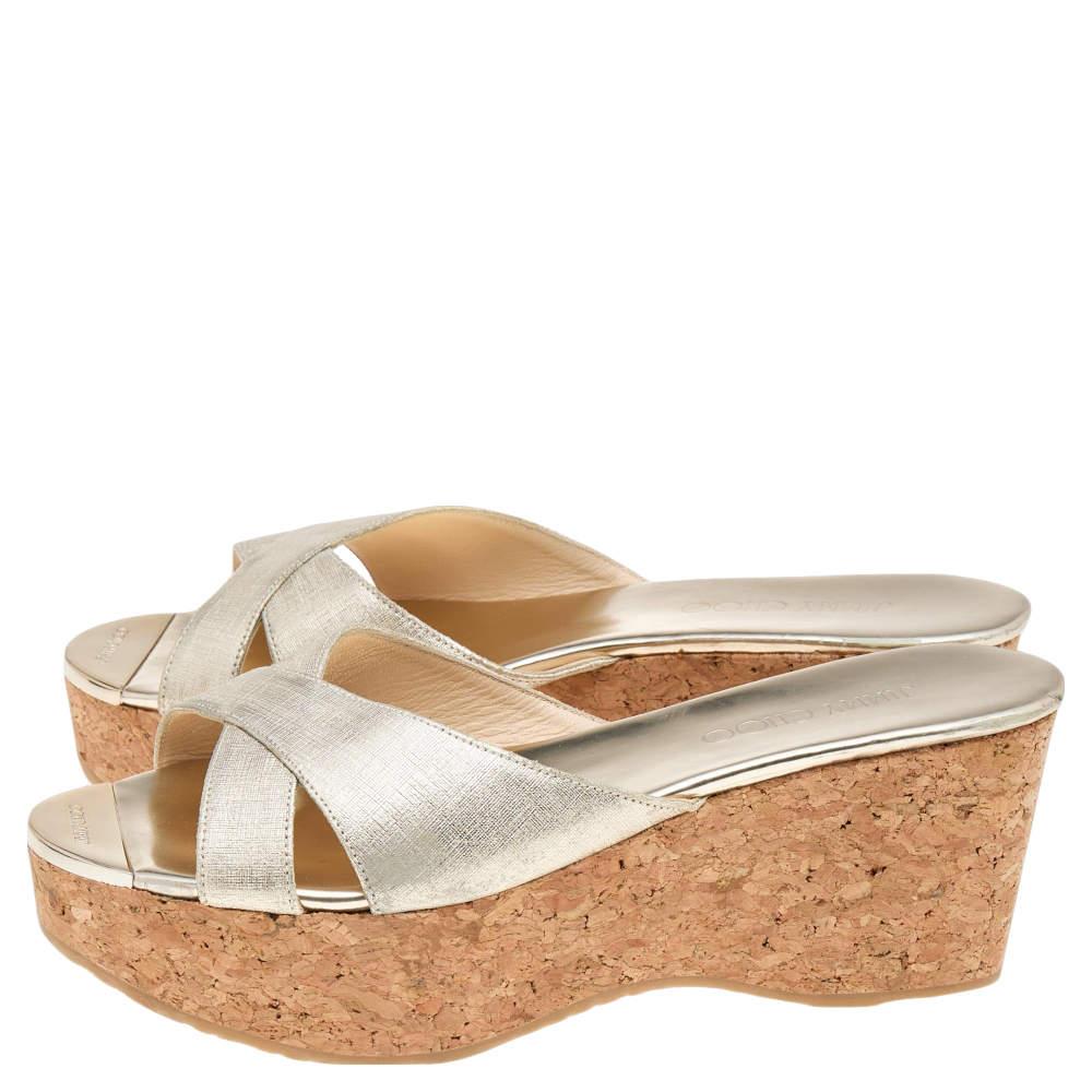 Jimmy Choo Gold Leather Prima  Cork Wedge Platform Slide Sandals Size 40 In Good Condition In Dubai, Al Qouz 2