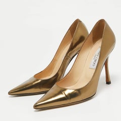 Jimmy Choo Goldfarbene Romy Pumps aus Leder Größe 36