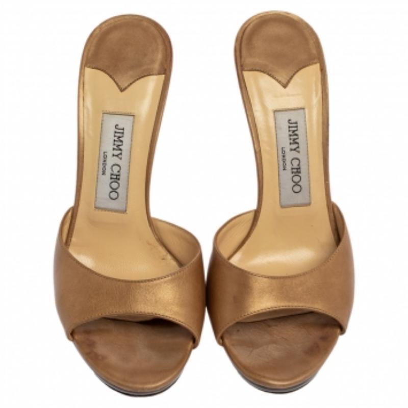 Brown Jimmy Choo Gold Leather Slide Sandals Size 38 For Sale