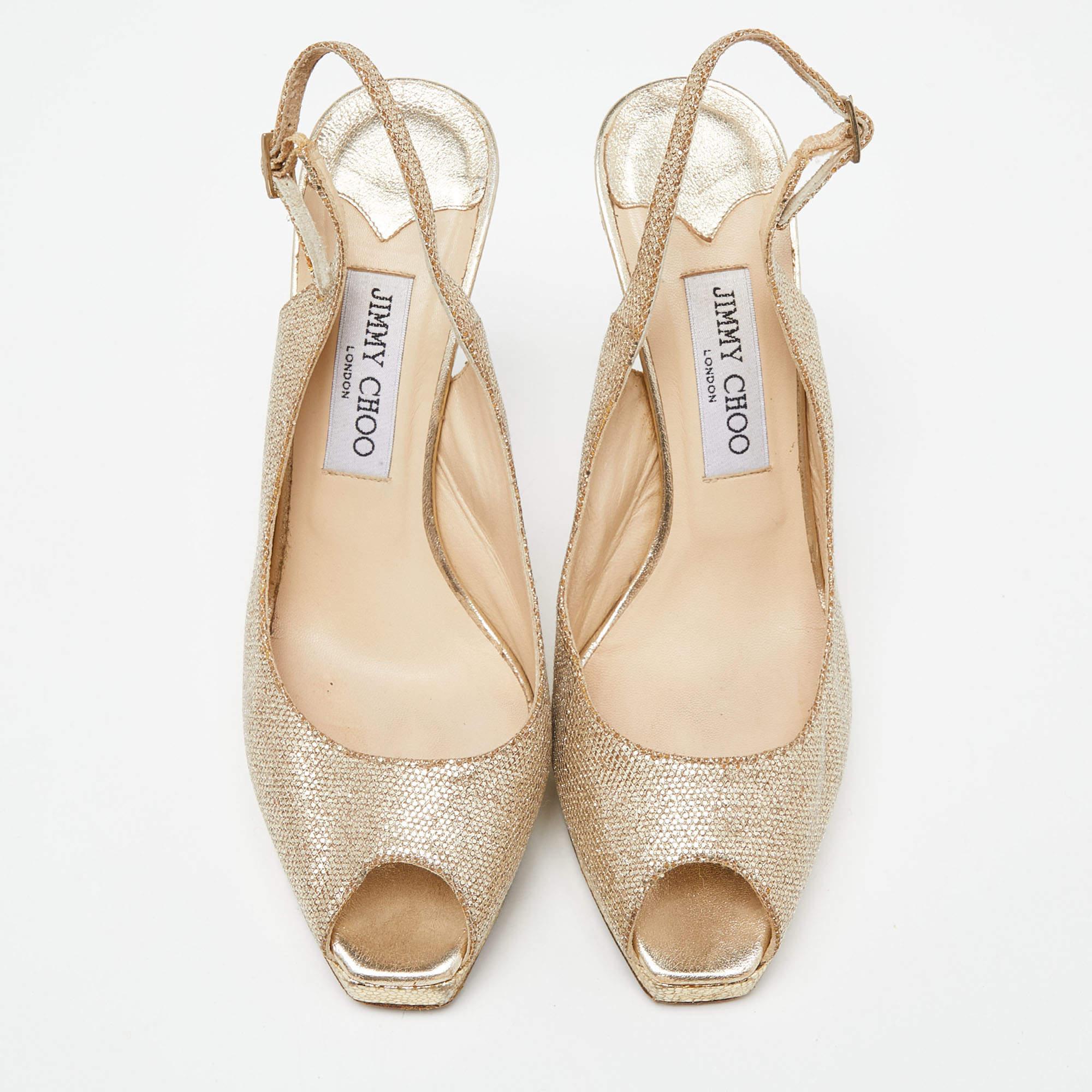 Jimmy Choo Gold Lurex Fabric Glitter Verity Peep Toe Sandals Size 39 In Good Condition In Dubai, Al Qouz 2