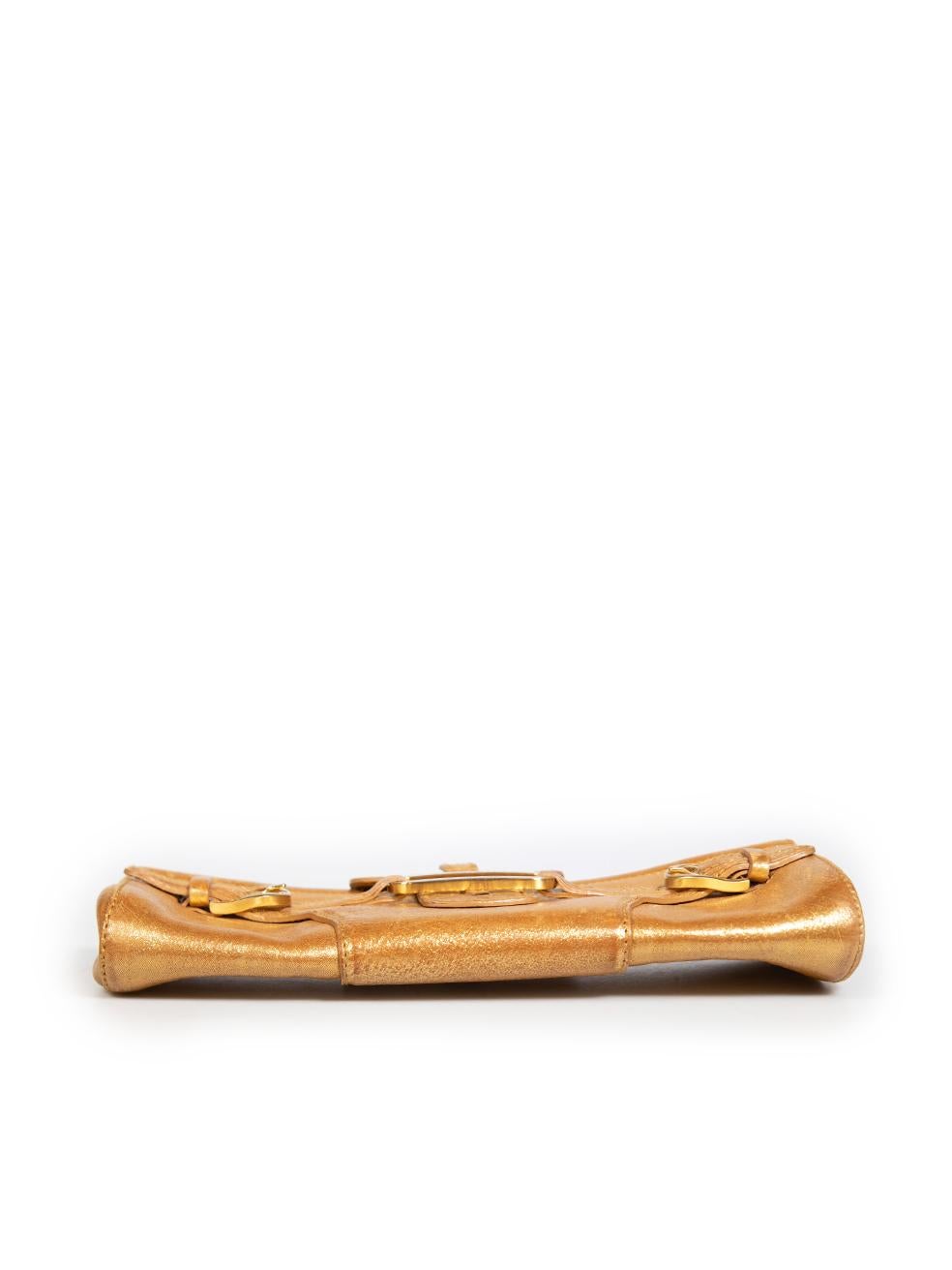 Jimmy Choo Gold Metallic Leder-Clutch mit Schnalle Damen