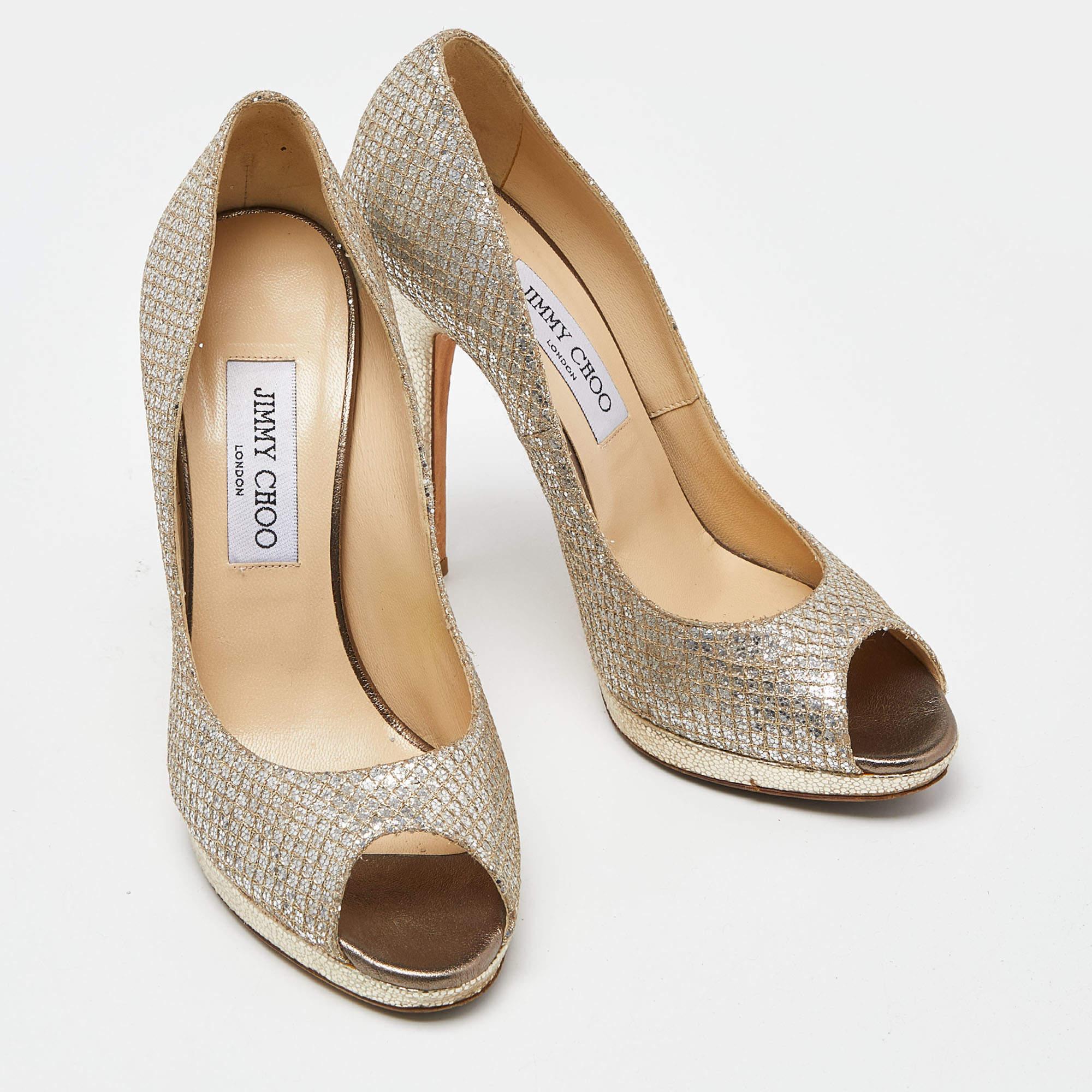 Jimmy Choo Gold/Silver Glitter and Leather Luna Peep Toe Pumps Size 38.5 In Good Condition For Sale In Dubai, Al Qouz 2