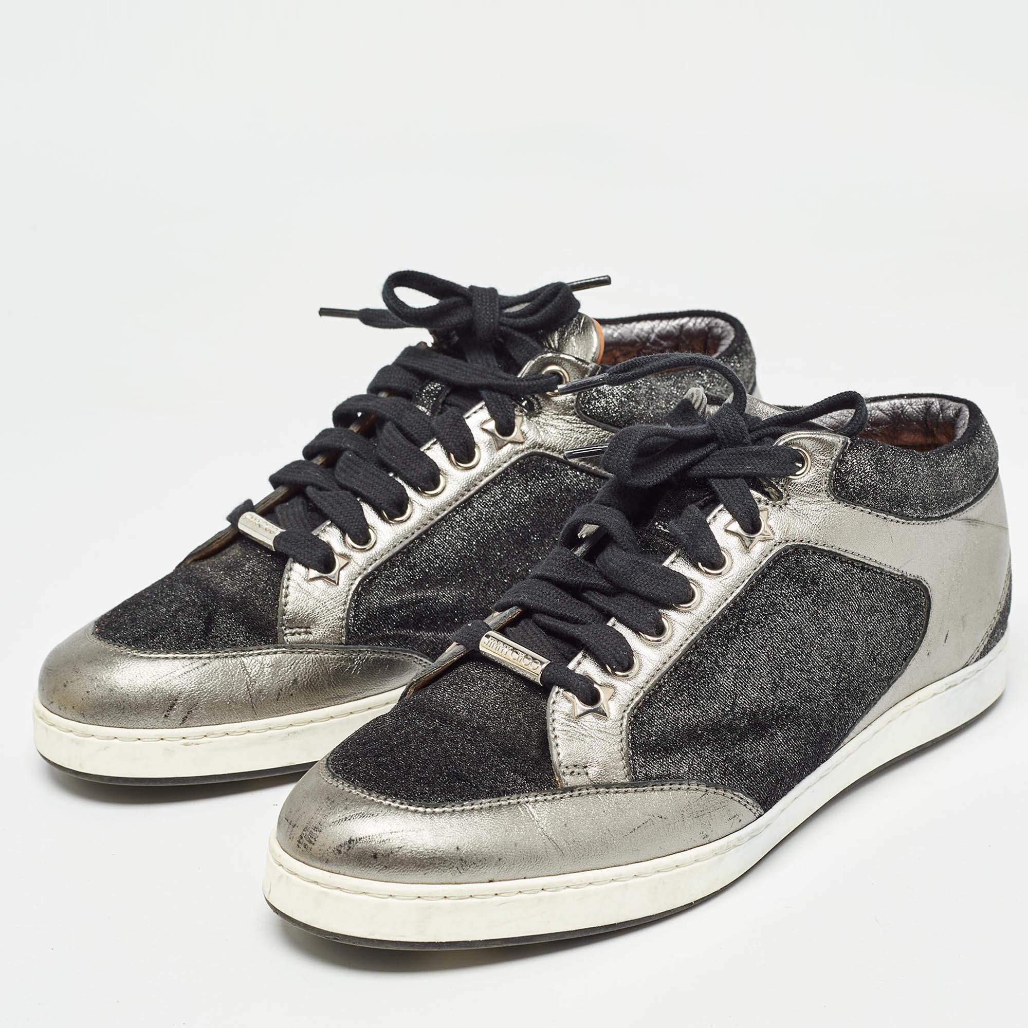 Coming in a classic silhouette these designer sneakers are a seamless combination of luxury comfort and style. These sneakers are finished with signature details and comfortable insoles.