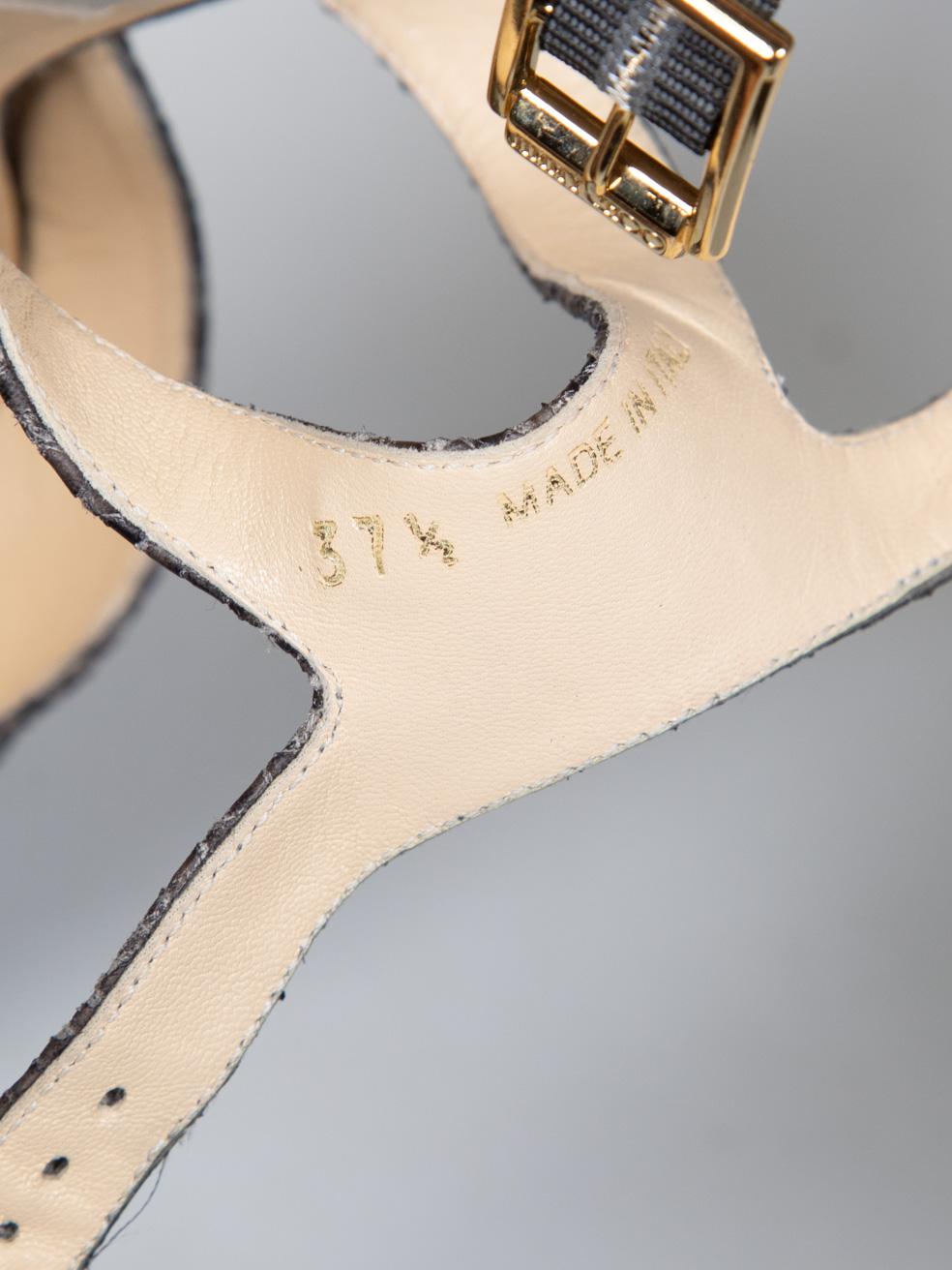 Jimmy Choo Graue Lederkeilschuhe mit Schlangenprägung Größe IT 37,5 im Angebot 1