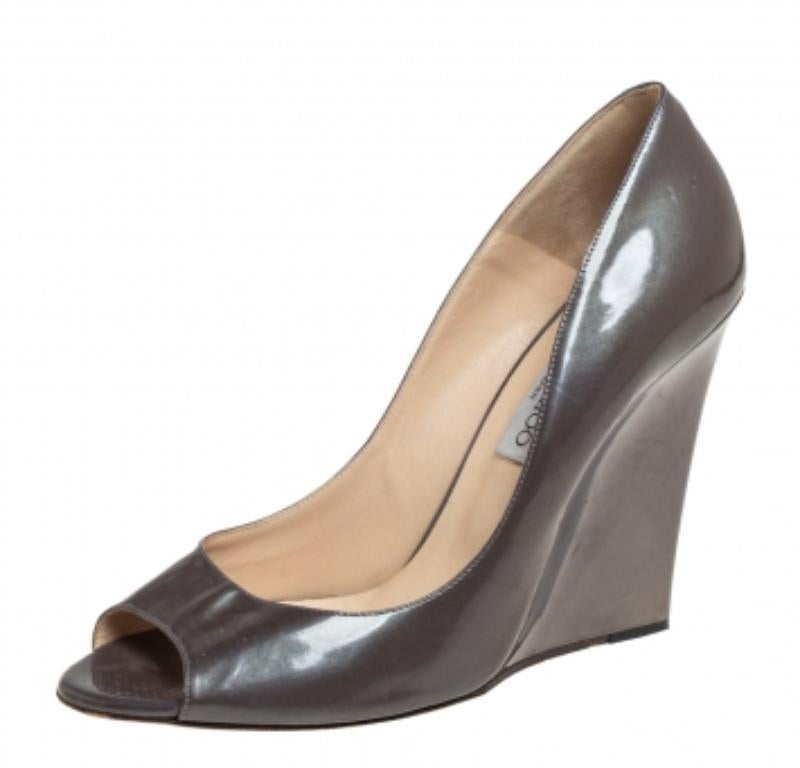 Jimmy Choo Grey Patent Leather Peep Toe Wedge Pumps Size 39.5 For Sale 1