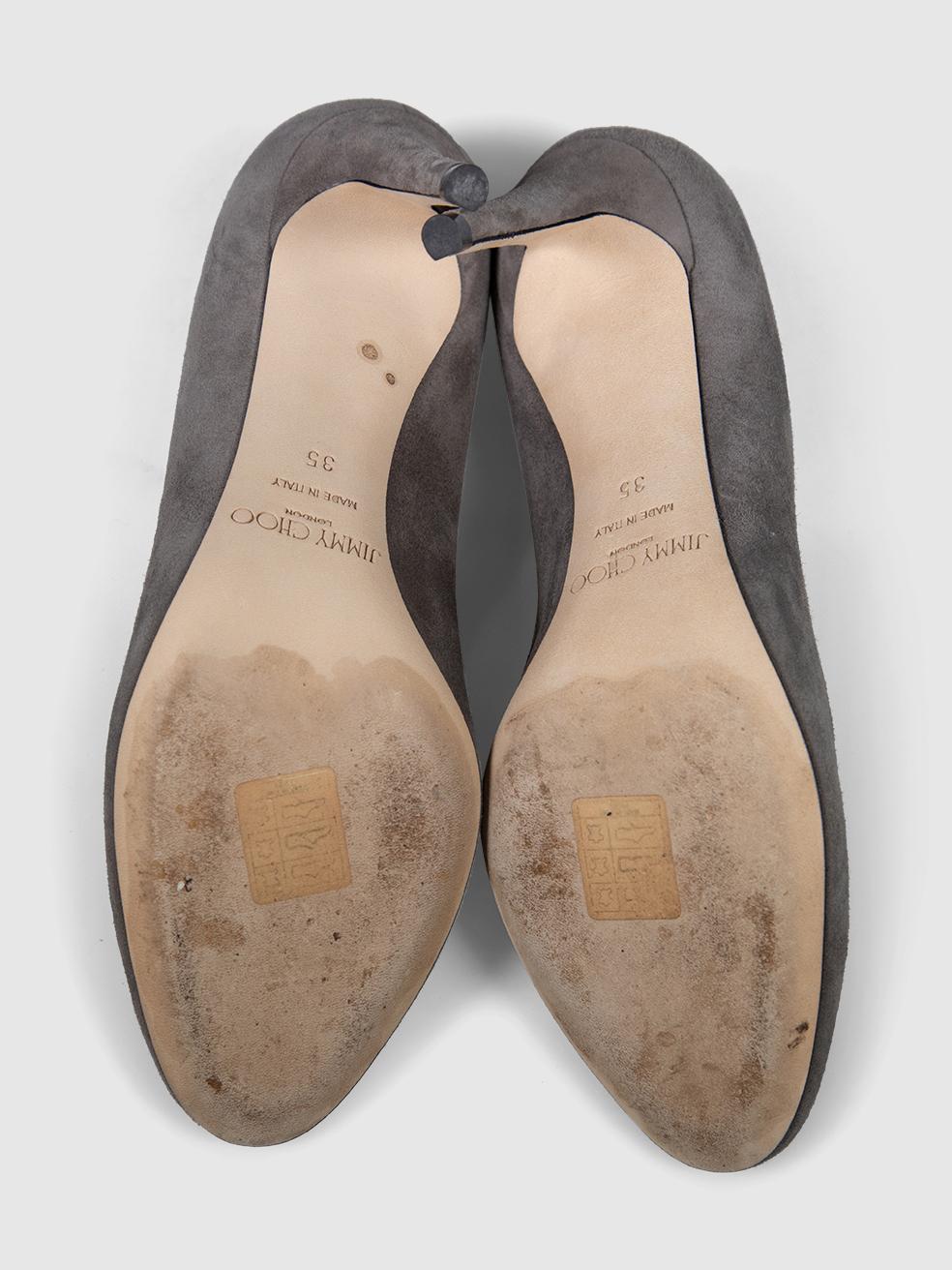 Jimmy Choo - Escarpins en daim gris à bout arrondi - Taille IT 35 Pour femmes en vente