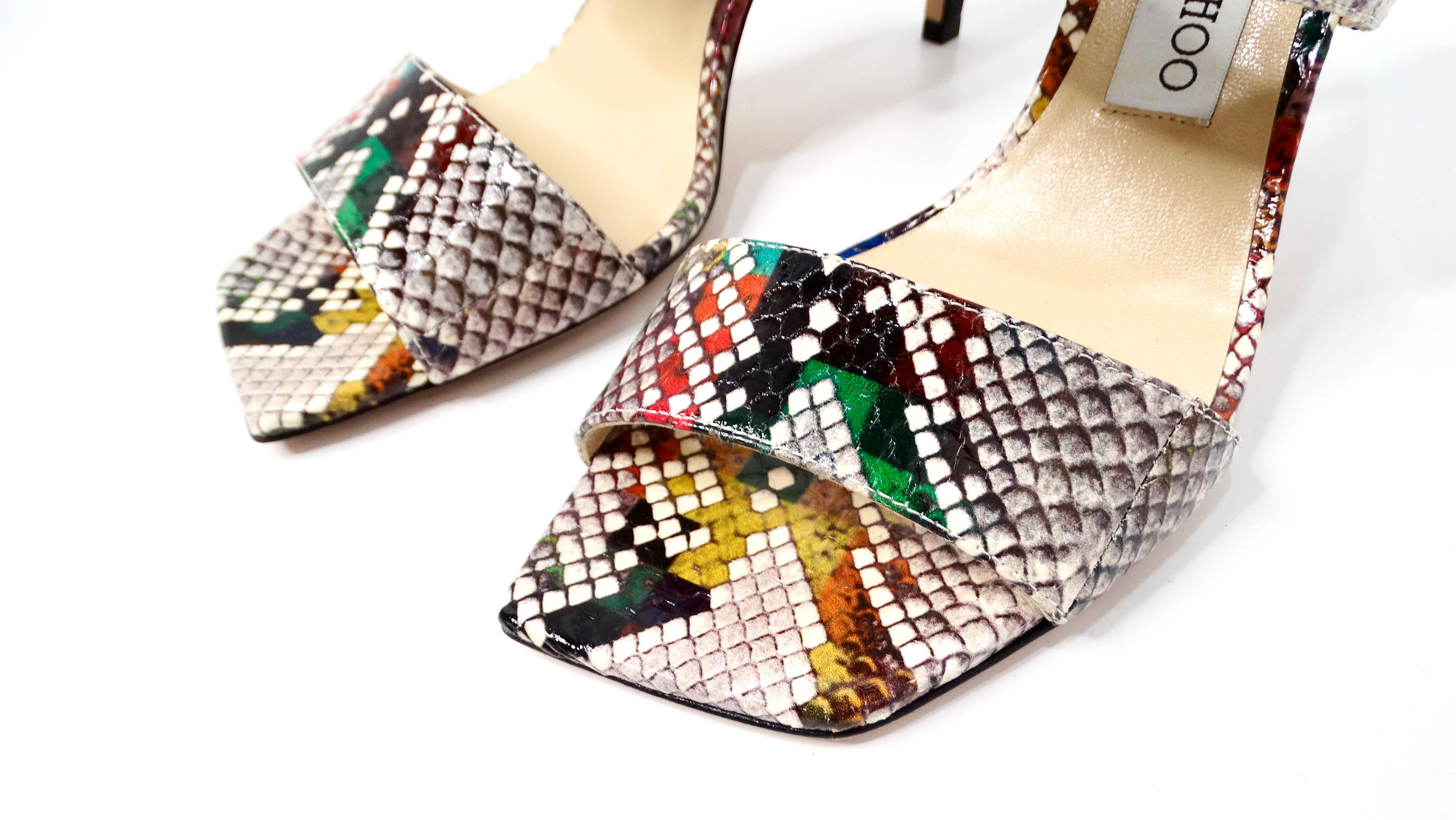 Beige Jimmy Choo - Hira - Sandales à talons coulissants en cuir imprimé serpent multicolore en vente