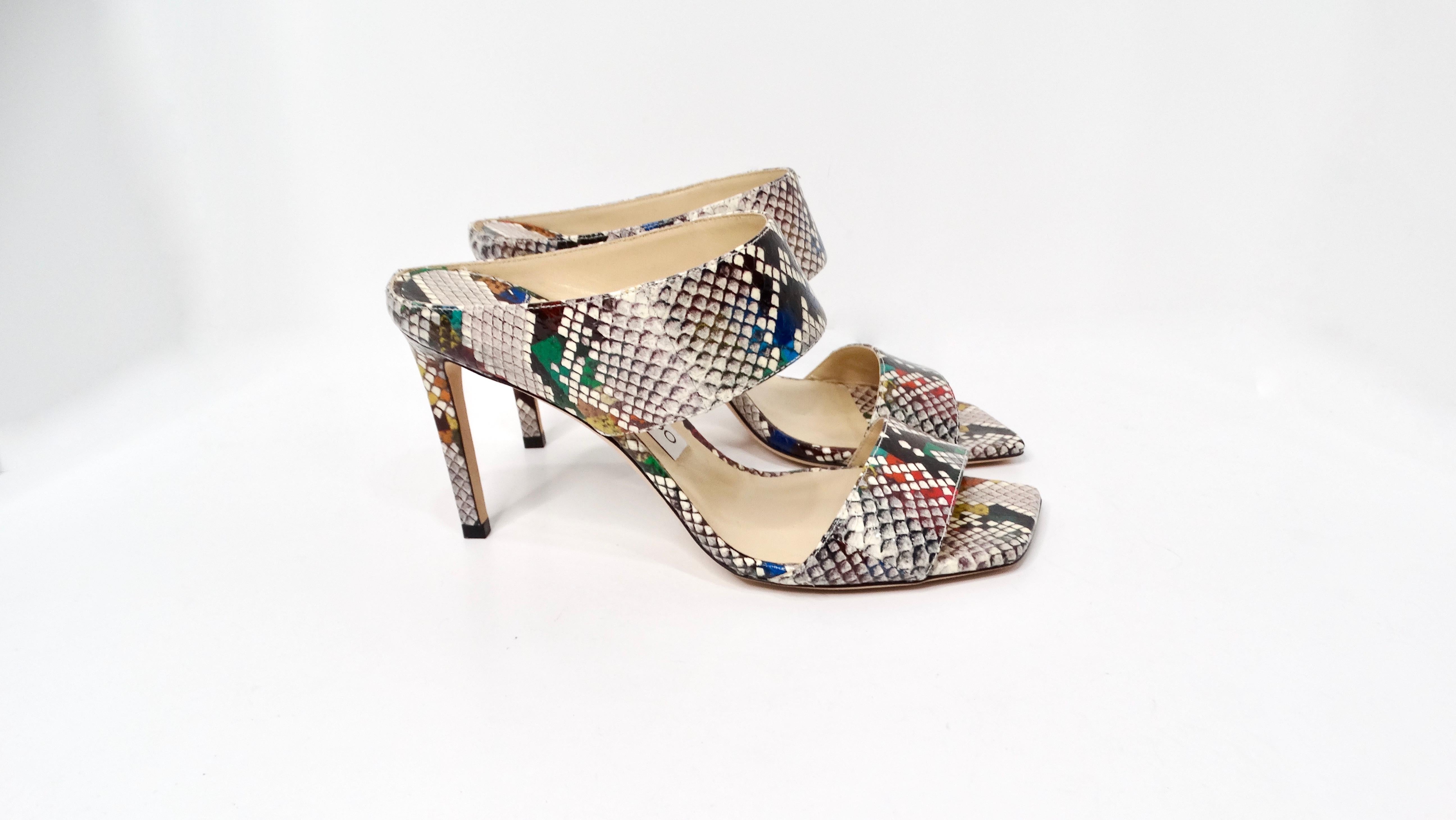 Jimmy Choo - Hira - Sandales à talons coulissants en cuir imprimé serpent multicolore Bon état - En vente à Scottsdale, AZ