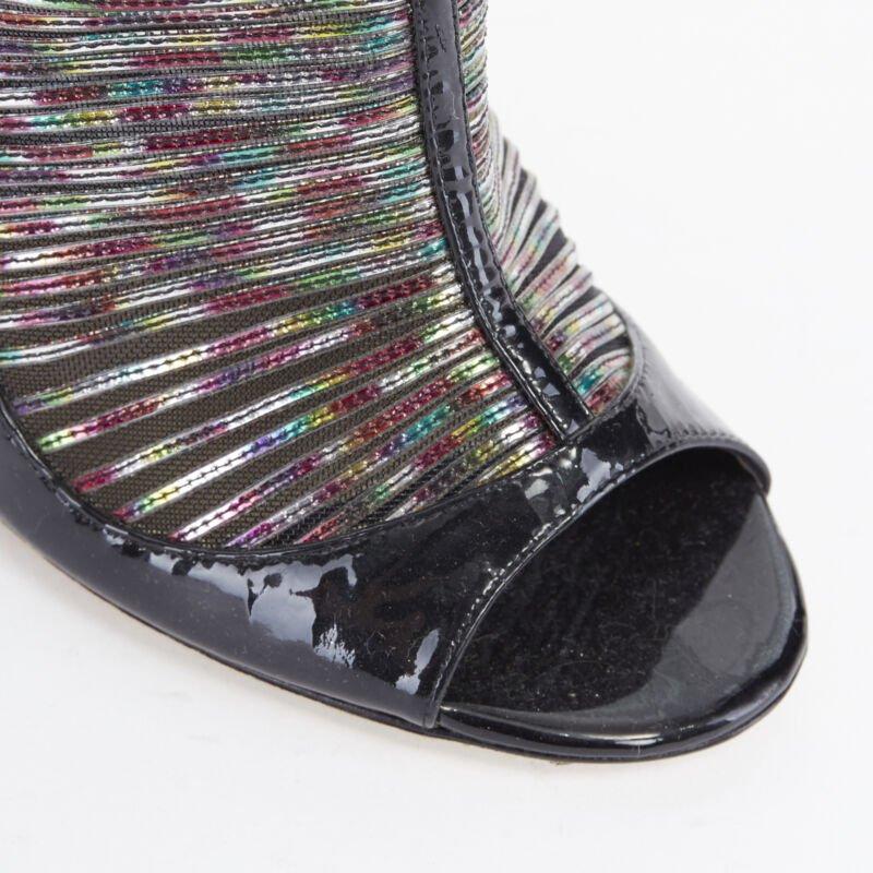 JIMMY CHOO Kier Hologramm Mesh schwarz Lack Peep Toe High Heel Bootie EU38.5 im Angebot 2
