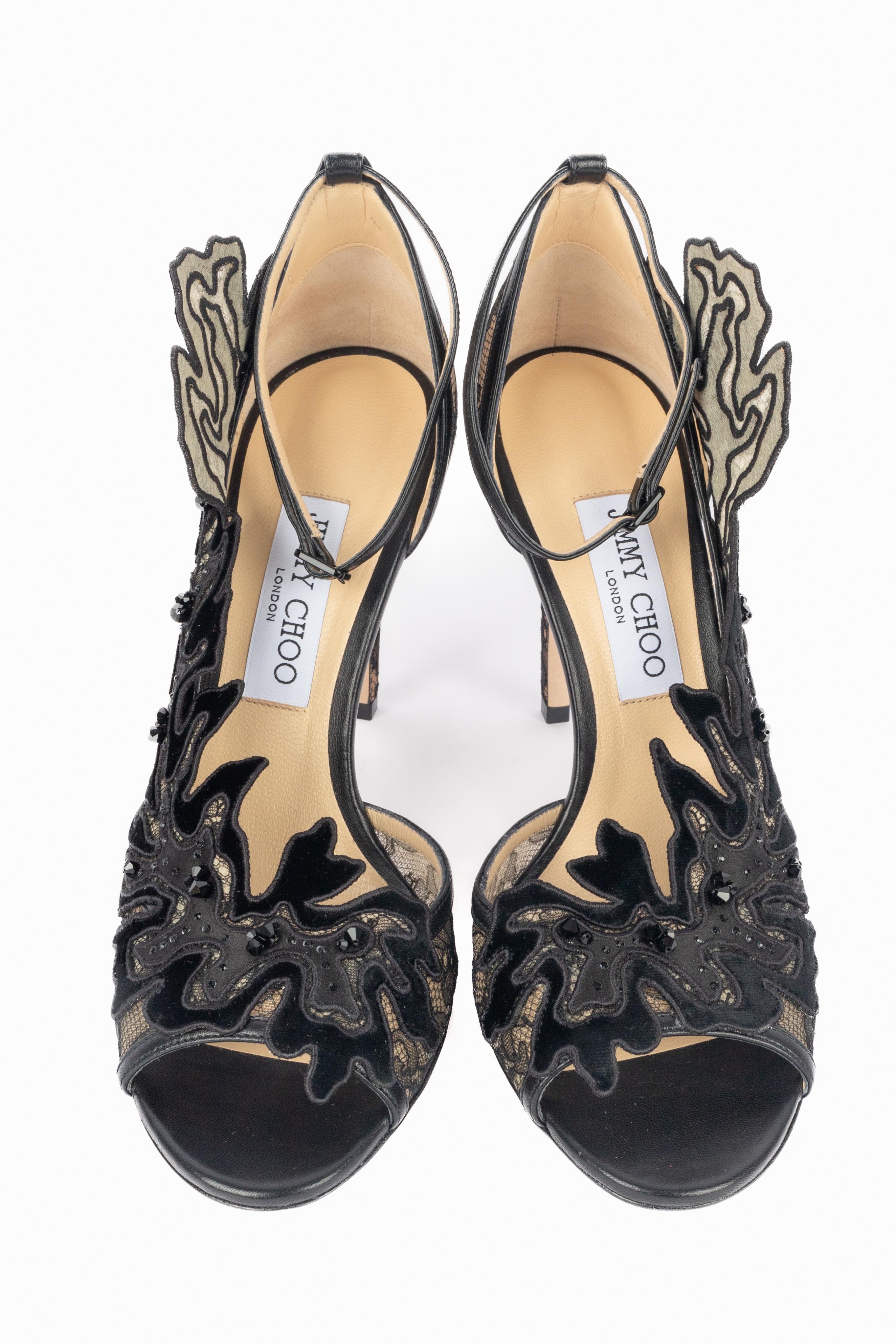 Nero Scarpe a spillo in pizzo Jimmy Choo in vendita