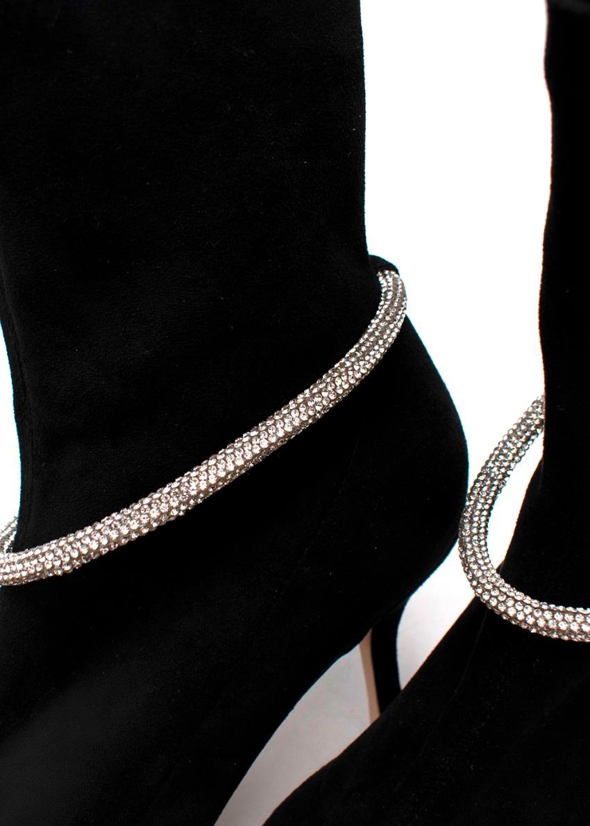 Jimmy Choo Leroy Schwarze Stiefel aus Wildleder mit Kristallverzierung und Absatz EU 39, USA 9 im Angebot 2