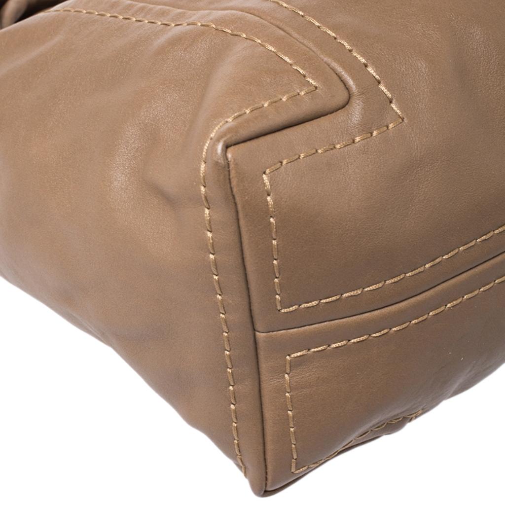 Jimmy Choo Light Brown Leather Saba Hobo Bag In Good Condition In Dubai, Al Qouz 2