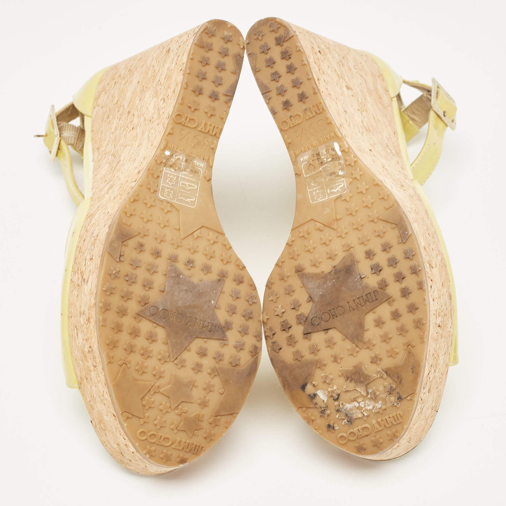 Jimmy Choo Light Green Patent Leather Pania Cork Wedge Sandals Size 39.5 For Sale 1