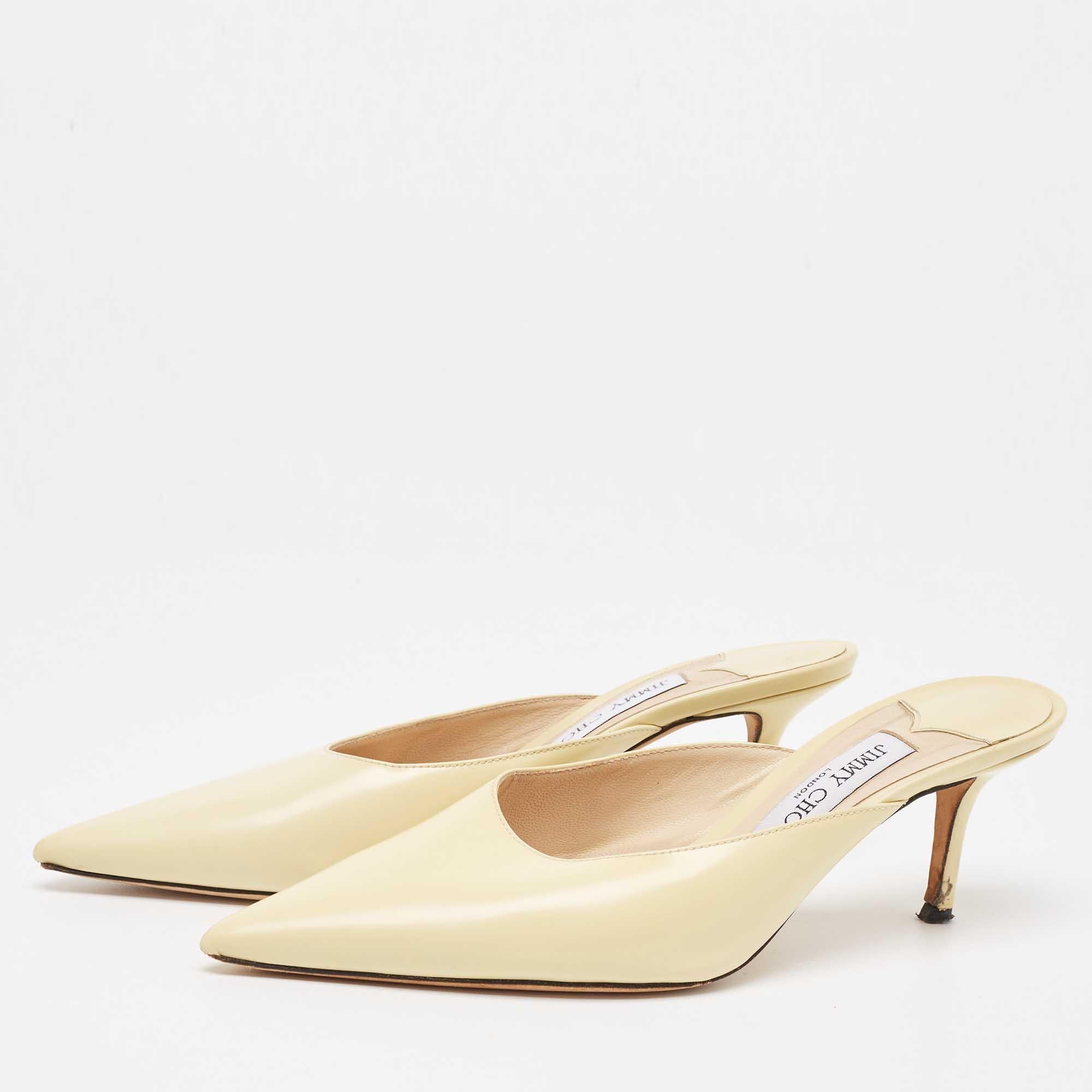 Jimmy Choo Light Yellow Leather Rav Mules Size 39 For Sale 3