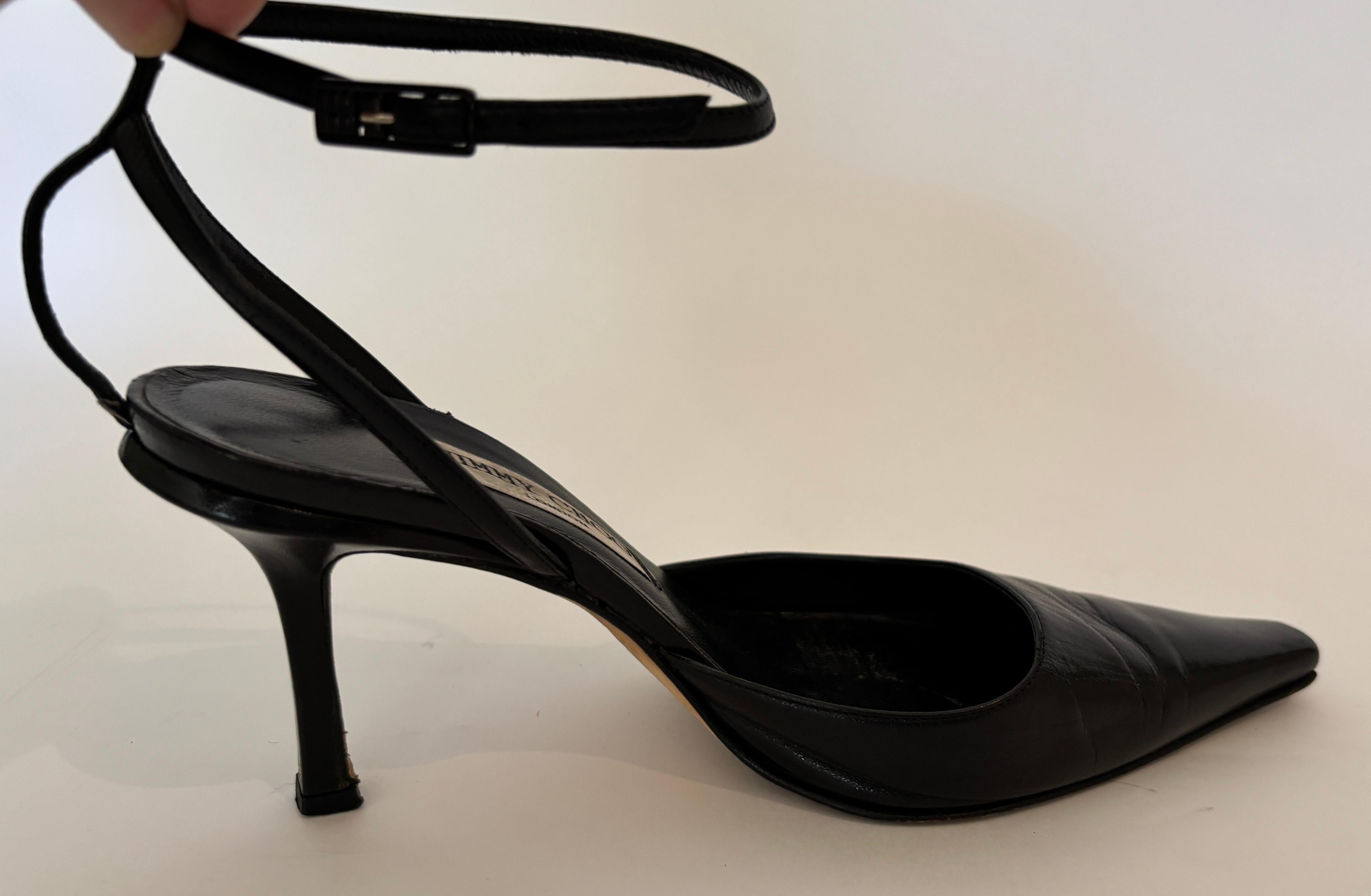 JIMMY CHOO London Tacchi con cinturino alla caviglia in pelle nera Pompe 36 in vendita 11