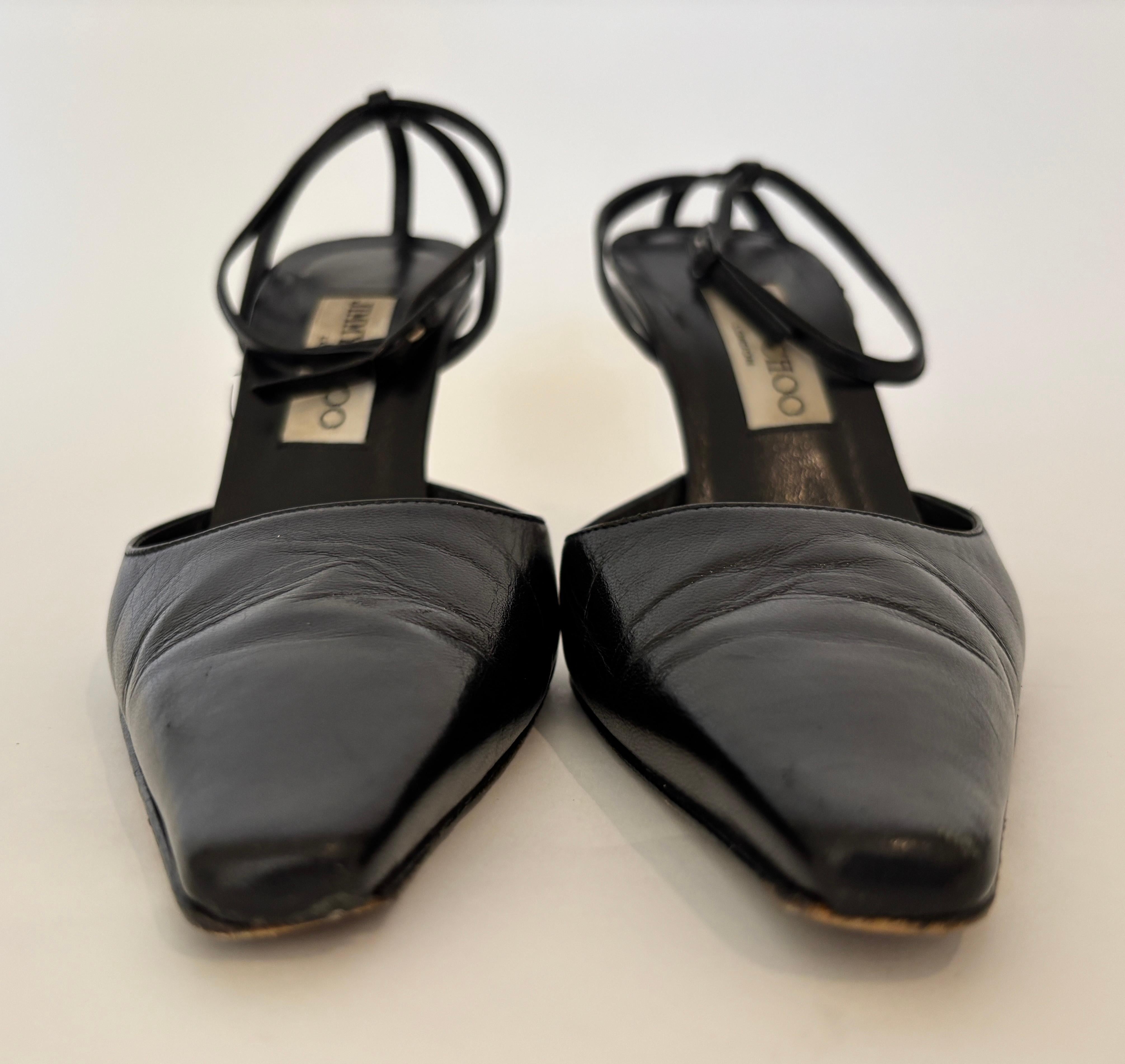 JIMMY CHOO London Tacchi con cinturino alla caviglia in pelle nera Pompe 36 in vendita 3