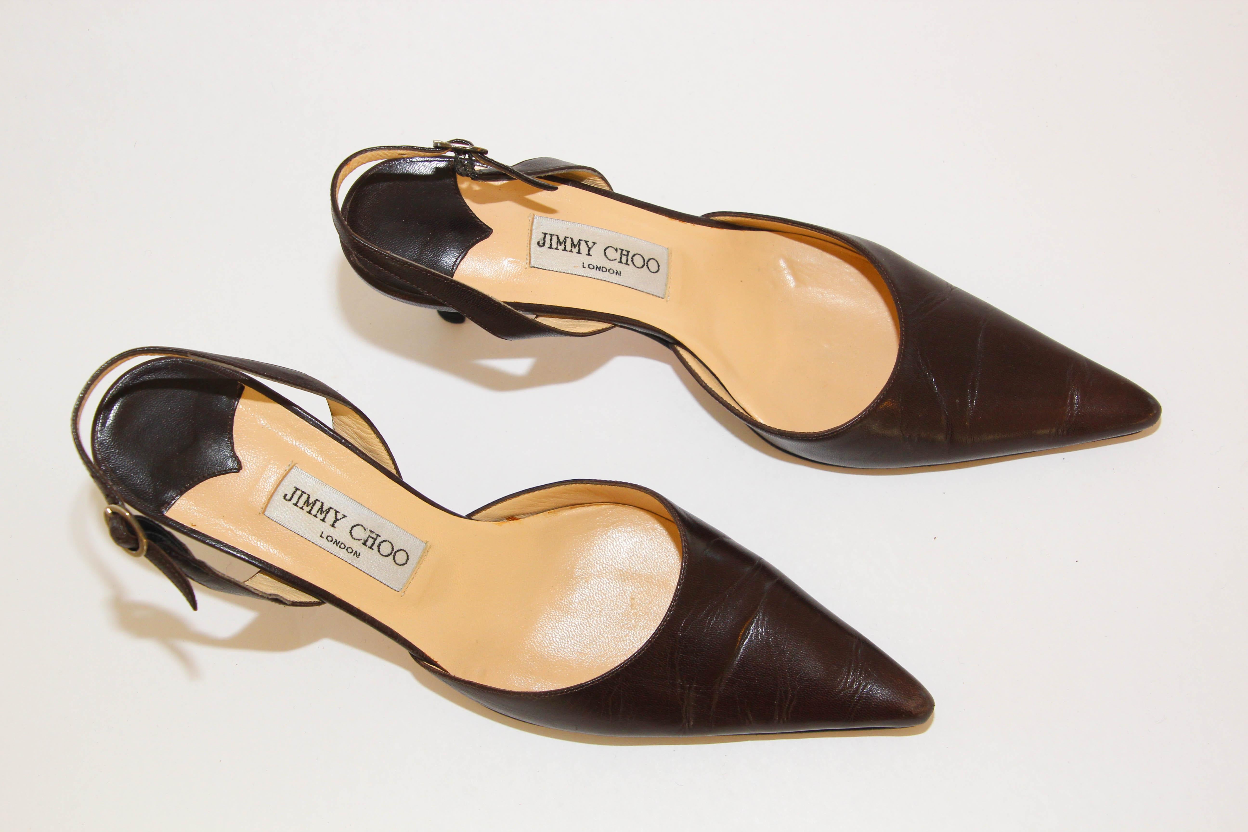 JIMMY CHOO London Dark Brown Leather Slingback Pumps 39.5 In Good Condition In North Hollywood, CA