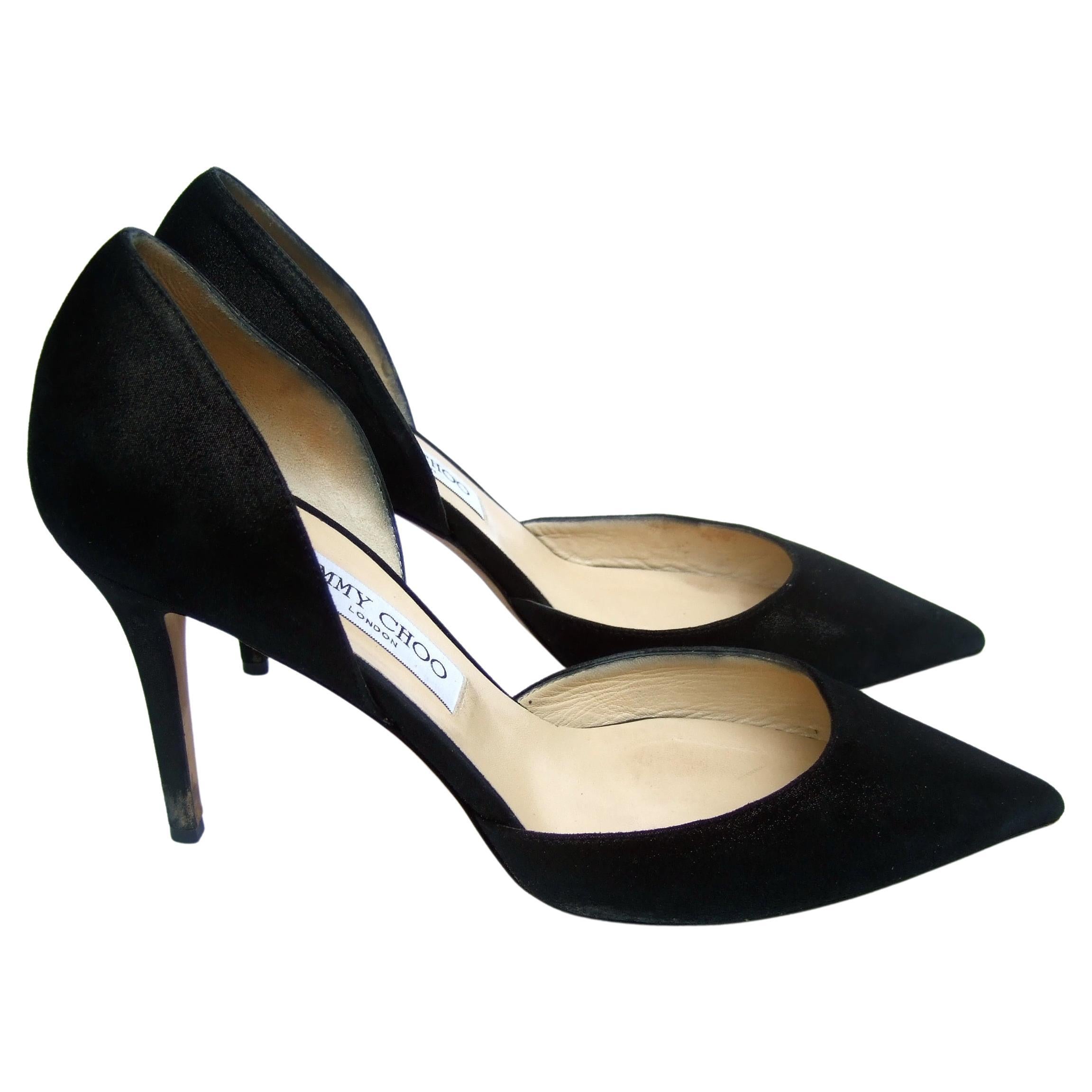 Jimmy Choo London Italian Black Brushed Leather Stiletto Pumps Size 40 c 1990s For Sale
