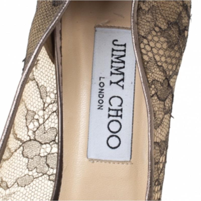 Jimmy Choo Metallic Bronze Lace Dahlia Peep Toe Pumps Taglia 40 in vendita 1