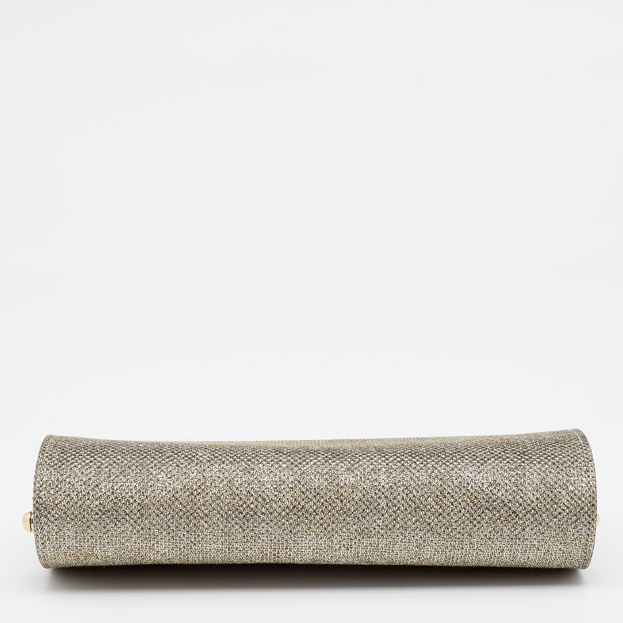 Jimmy Choo Metallic Gold Glitter Fabric Tube Clutch In Good Condition In Dubai, Al Qouz 2