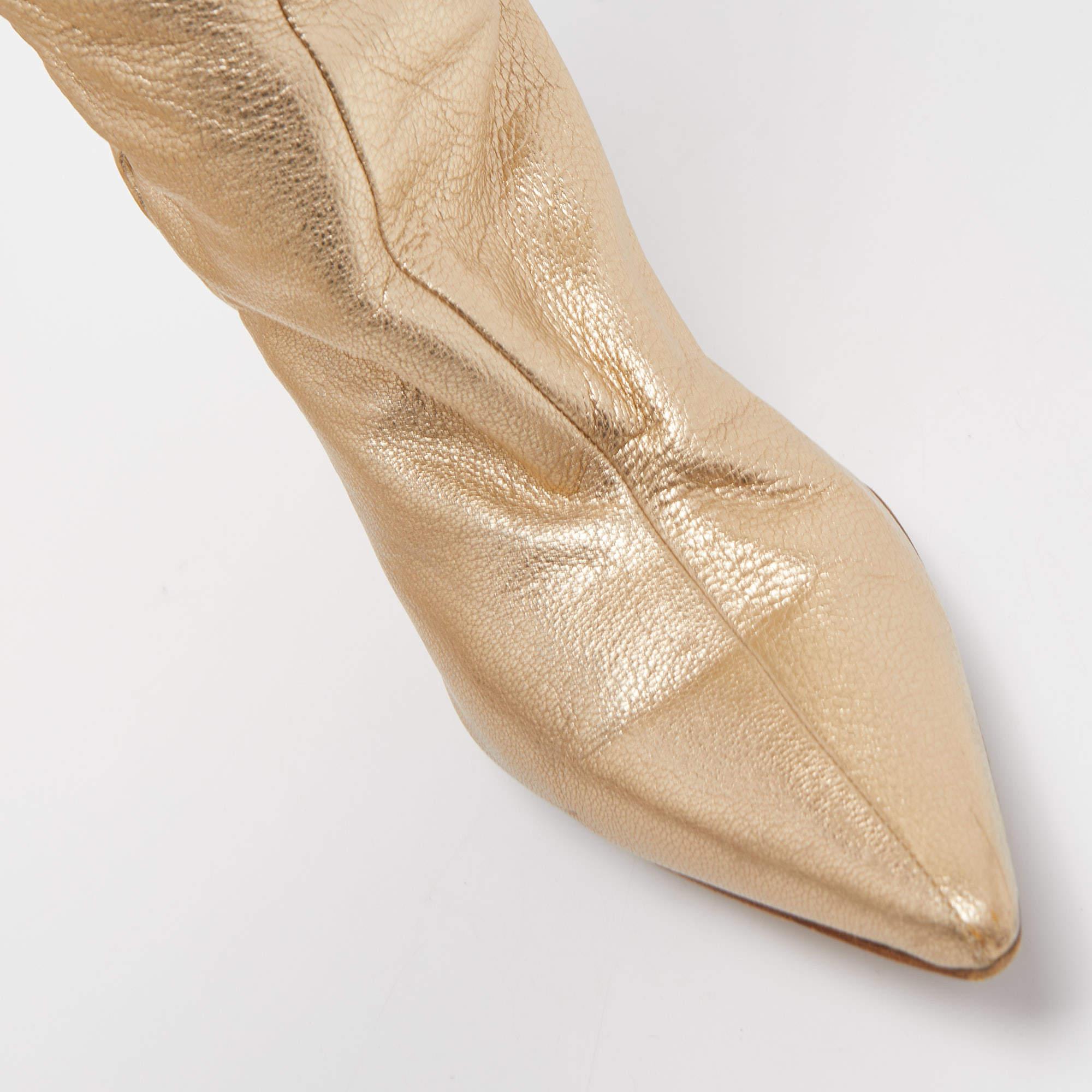 De las mujeres Jimmy Choo Botas hasta la rodilla de piel dorada metalizada Talla 41 en venta