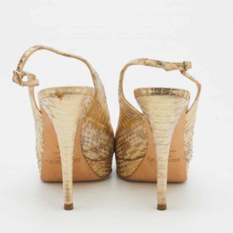 Jimmy Choo Oro metalizado Watersnake Plataforma Slingback Peep Toe Bombas Tamaño 37.5 en venta 2
