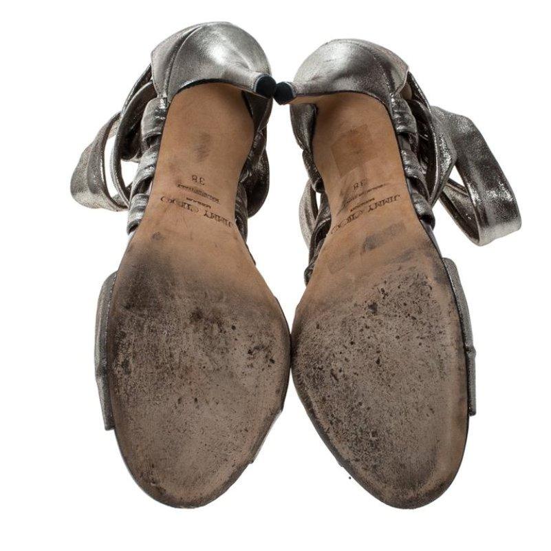 Jimmy Choo Metallic Grey Leather Ankle Strap Sandals Size 38 In Good Condition In Dubai, Al Qouz 2