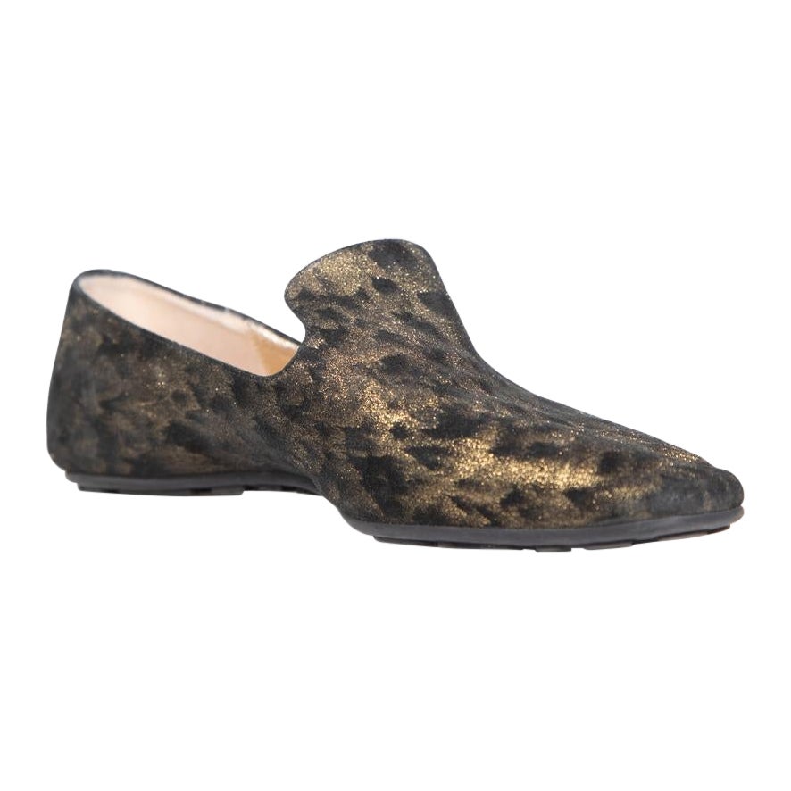 Jimmy Choo - Mocassins en daim imprimé léopard métallisé, taille IT 41 en vente