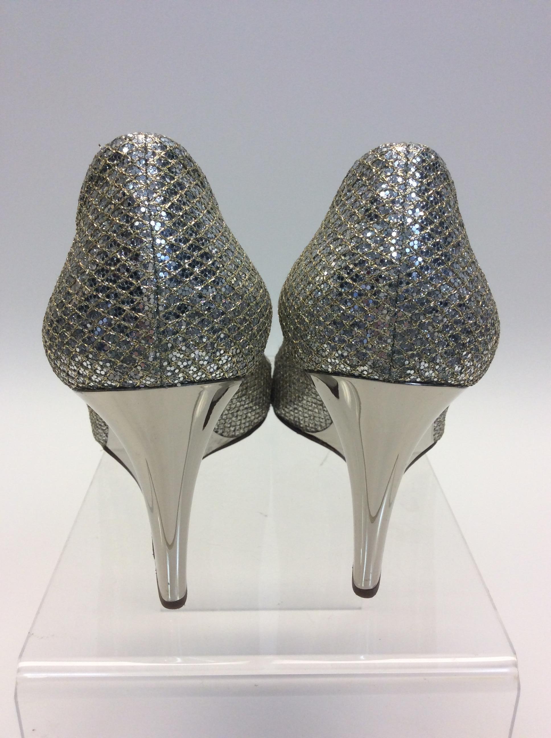 Jimmy Choo Metallic Peep Toe Wedge In Good Condition For Sale In Narberth, PA