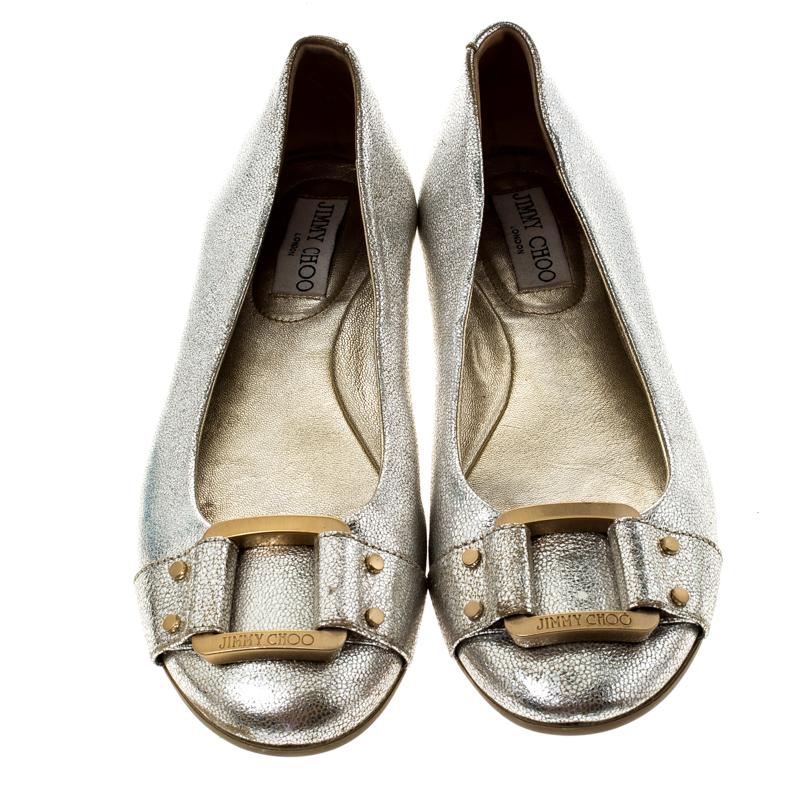 Jimmy Choo Metallic Silver Leather Ballet Flats Size 38.5 In Good Condition In Dubai, Al Qouz 2