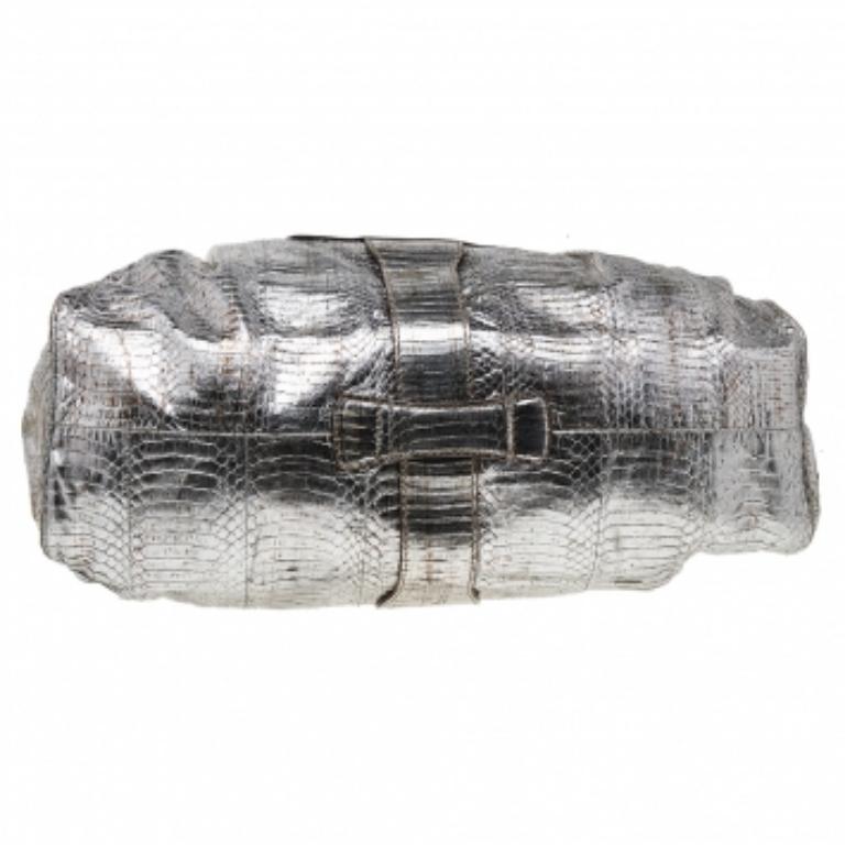 Jimmy Choo Tote Riki in argento metallizzato e serpente d'acqua 1