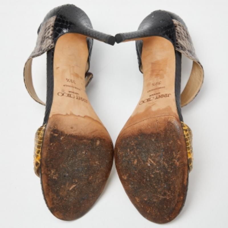 Jimmy Choo Sandali con cinturino alla caviglia in pelle di serpente multicolore misura 39,5 in vendita 2