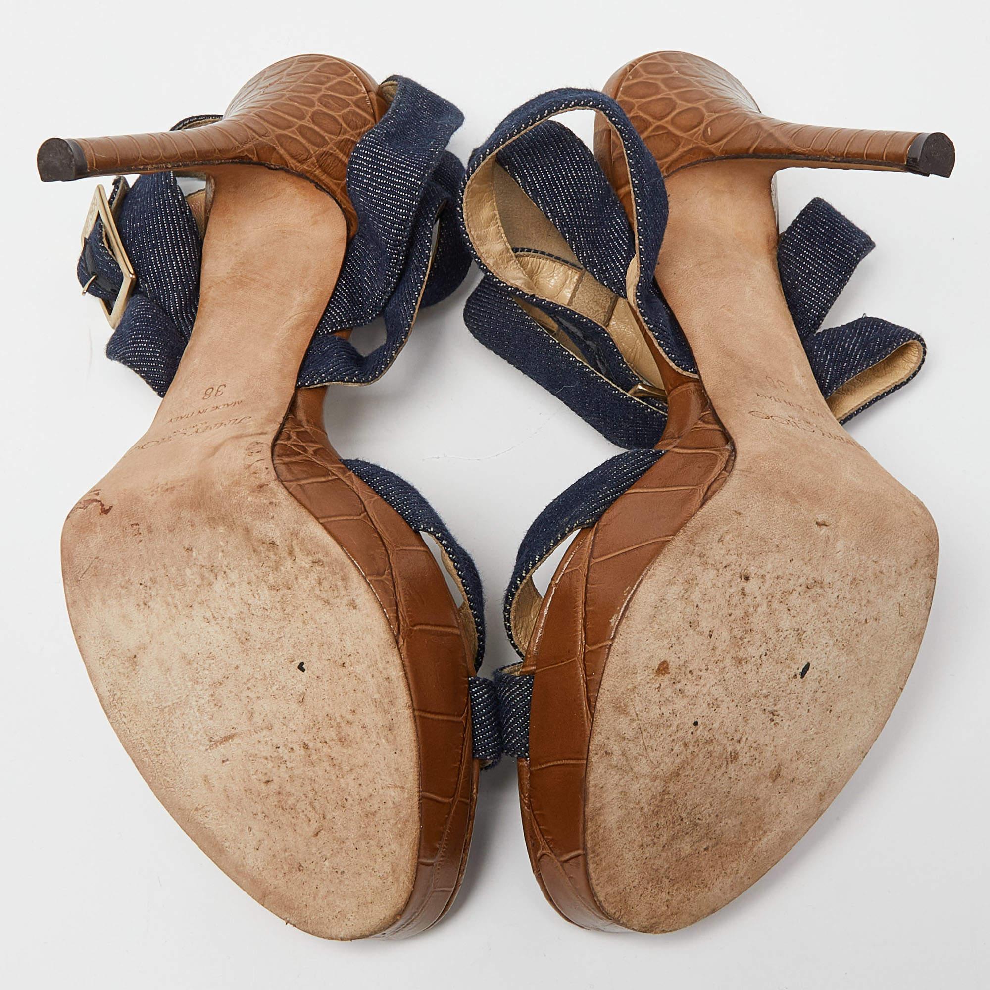 Jimmy Choo Navy Blue Denim Vamp Platform Sandals Size 38 For Sale 2