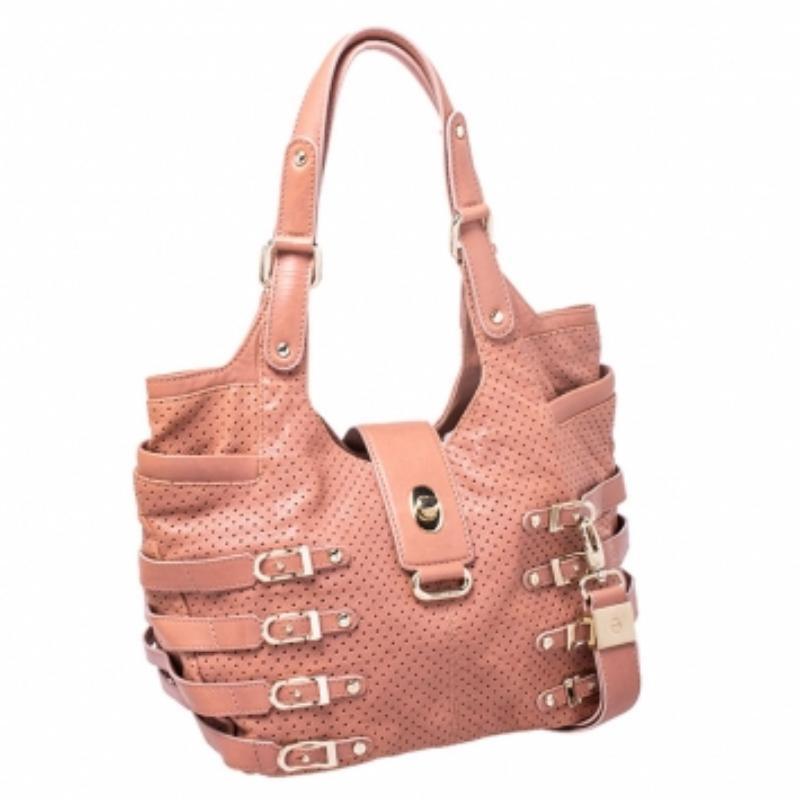 Jimmy Choo Nude Pink Perforated Leather Bardia Buckle Shoulder Bag Pour femmes en vente