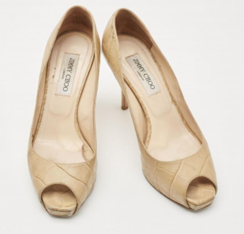 Jimmy Choo Olivgrün Krokodilgeprägte Leder Peep Toe Pumps Größe 39 im Angebot 1