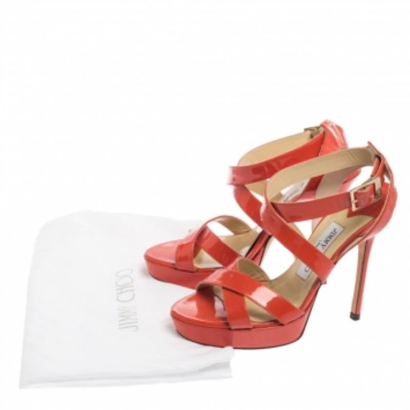 Jimmy Choo Sandalias con tira al tobillo de charol naranja talla 37 en venta 4