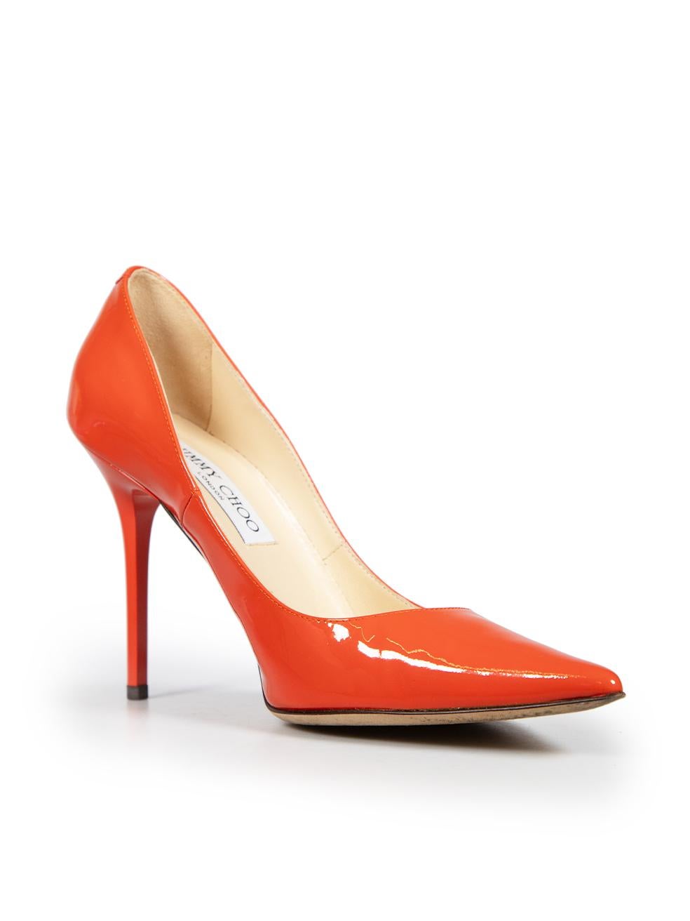 CONDITION is Good. Minor wear to heels is evident. Light signs of wear on the tiptoes, sides, and heels, with discolouration on leather on this used Jimmy Choo designer resale item. Item comes with original box.

Details


Orange

Patent