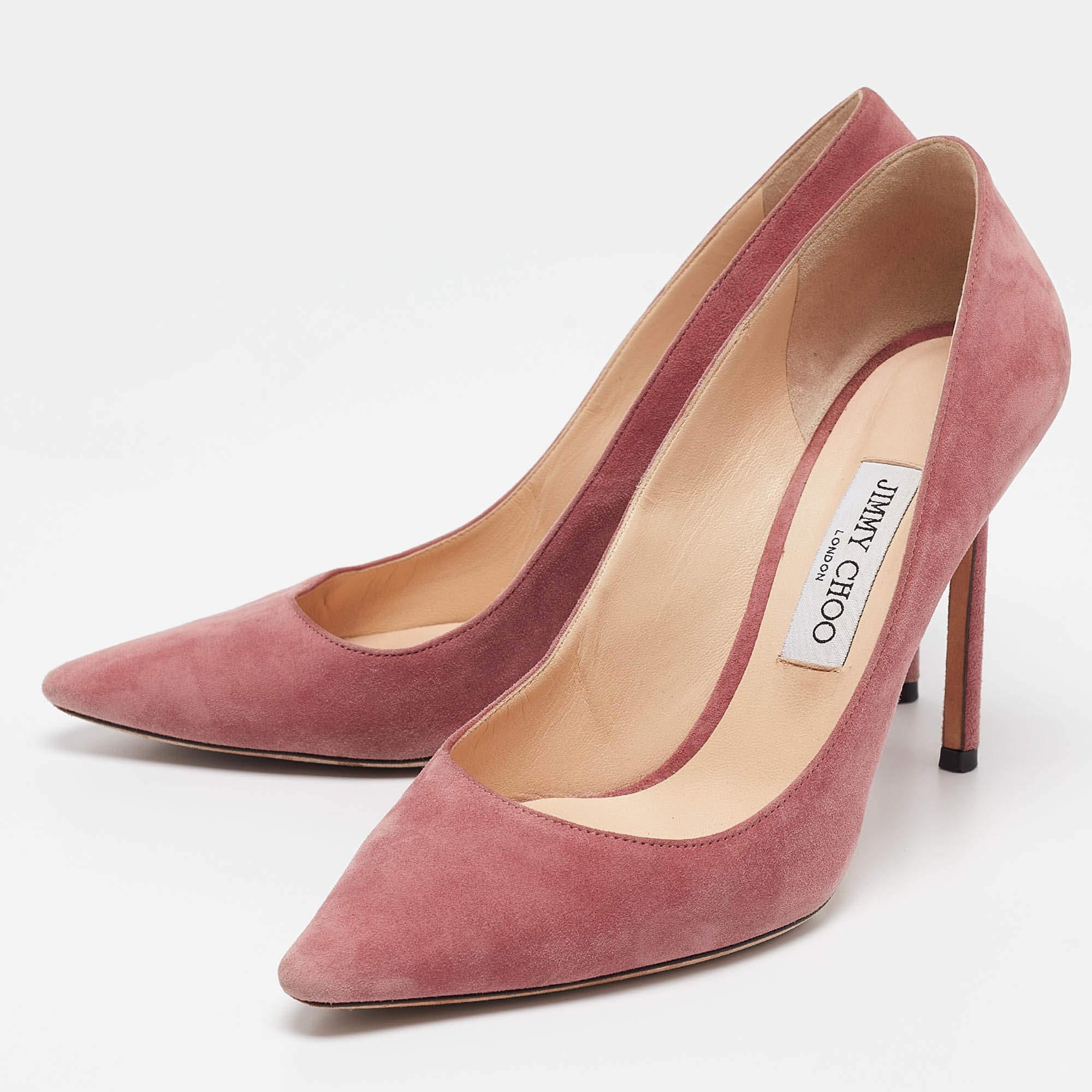 Exhibit an elegant style with this pair of pumps. These elegant shoes are crafted from quality materials. They are set on durable soles and sleek heels.