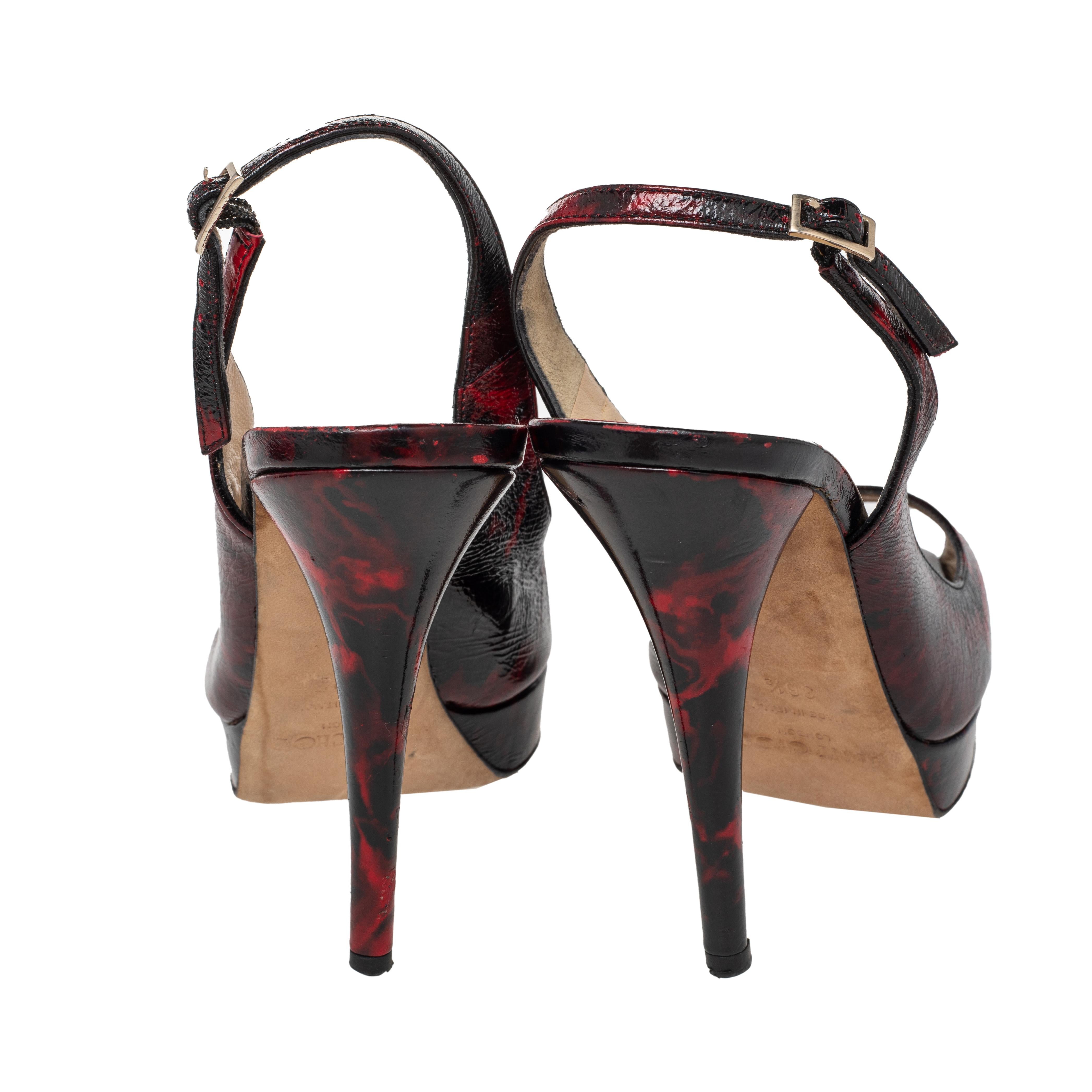 Jimmy Choo Red/Black Patent Leather Clue Peep Toe Slingback Sandals Size 36.5 In Good Condition For Sale In Dubai, Al Qouz 2