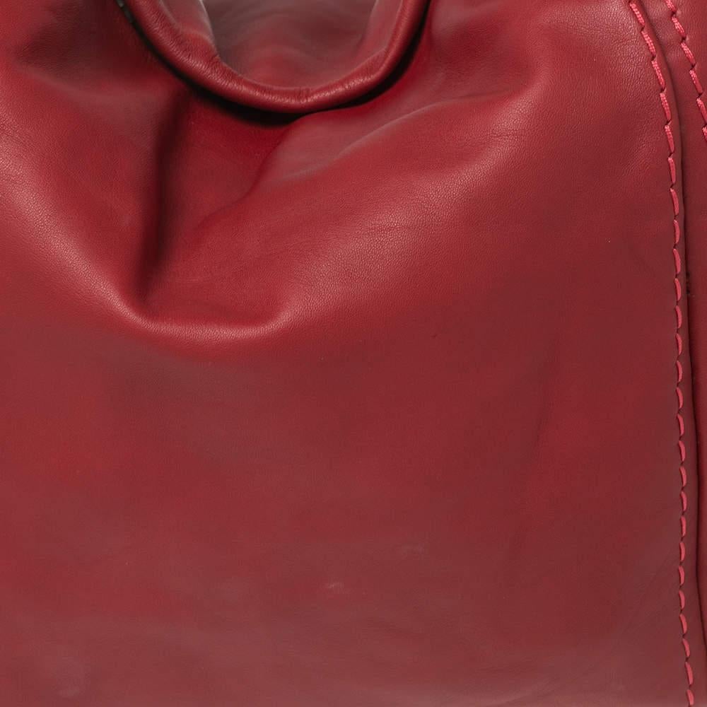 Jimmy Choo Red Leather Medium Saba Hobo In Good Condition In Dubai, Al Qouz 2