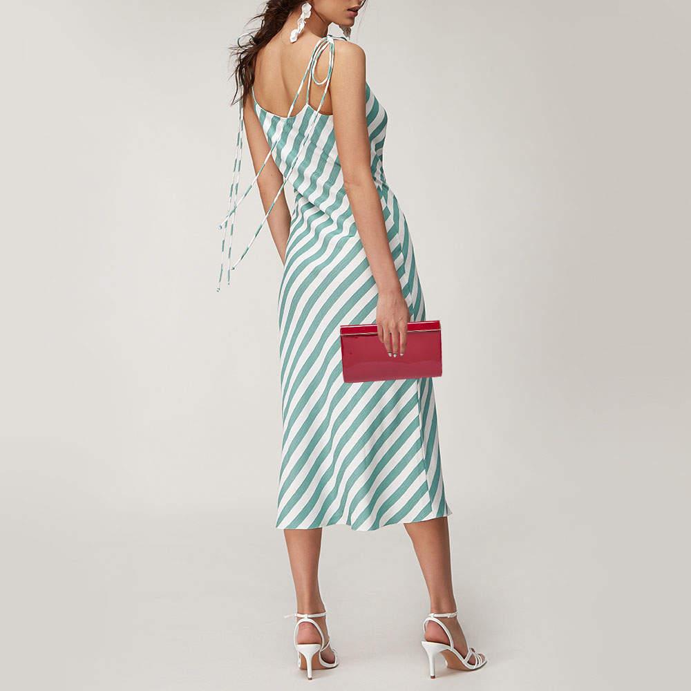 Jimmy Choo Carmen-Clutch aus rotem Lackleder mit Rahmen im Angebot 6